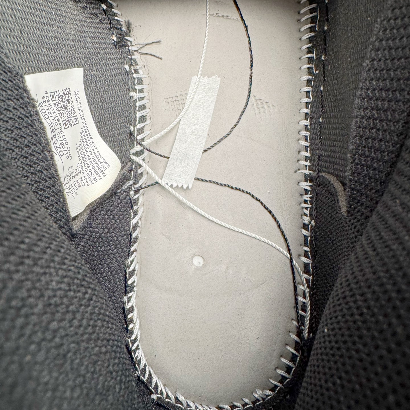 图片[10]-＃KZ神版莞产 Air Jordan AJ1 Retro High 高帮 复刻扣碎篮板 黑橙 DZ5485-008 外贸特供批次 终端控货优势输出 新配色不断更新开发 市场中端王者 全套原纸板楦头开发 确保原汁原味 完美呈现一代版型 一比一鞋头弧度高度鞋身弧度 此版本只针对中端市场 细节品控鞋型随意秒杀市面同价位 鞋型完美 不臃肿别扭 头层皮料加持 用料绝不含糊 进口玻璃冲刀皮料裁剪零毛边 电脑针车工艺 超高鞋面清洁度 最高QC检验标准 控制溢胶瑕疵 原盒原配 飞翼3D高频深度立体 工艺方面大到整体鞋型 漏斗收腰 底线拉帮 LOGO立体程度 小到针眼排布 载片对称 冲孔效果 鞋标规范 鞋垫背胶等等 无一不是口碑收割 每双都是一个回头客 尺码：36 36.5 37.5 38 38.5 39 40 40.5 41 42 42.5 43 44 44.5 45 46 47.5-选品中心