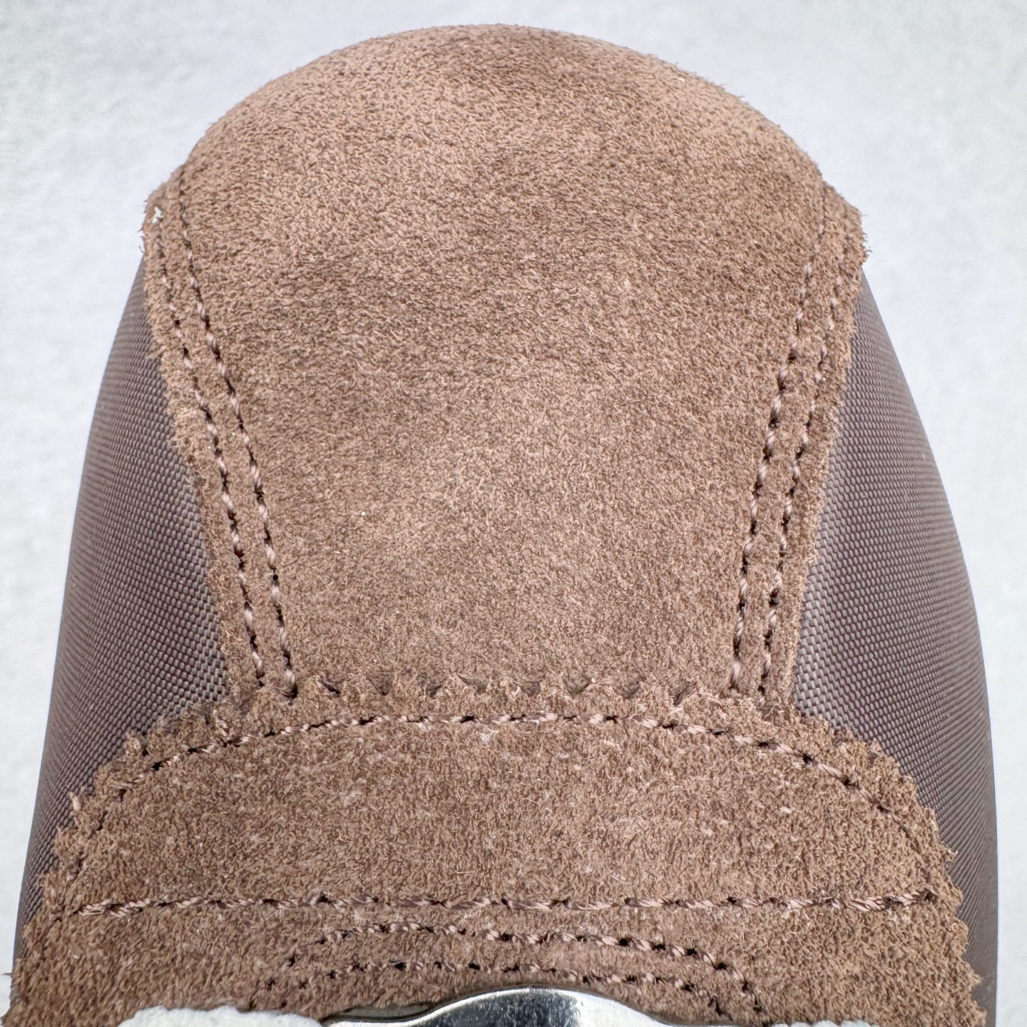 图片[16]-＃S2纯原 NK Classic Cortez Leather 阿甘复古初代皮革慢跑鞋 DZ2795-200 实体平台指令订单 全套原纸板楦头开发 原厂数据大底磨具 一比一鞋头弧度高度鞋身弧度 细节品控鞋型随意对比 正确烫金高频细节 公司级标准检验QC 区分市面一切版本 完美复刻阿甘复古鞋型 尺码：35.5 36 36.5 37.5 38 38.5 39 40 40.5 41 42 42.5 43 44 45-选品中心