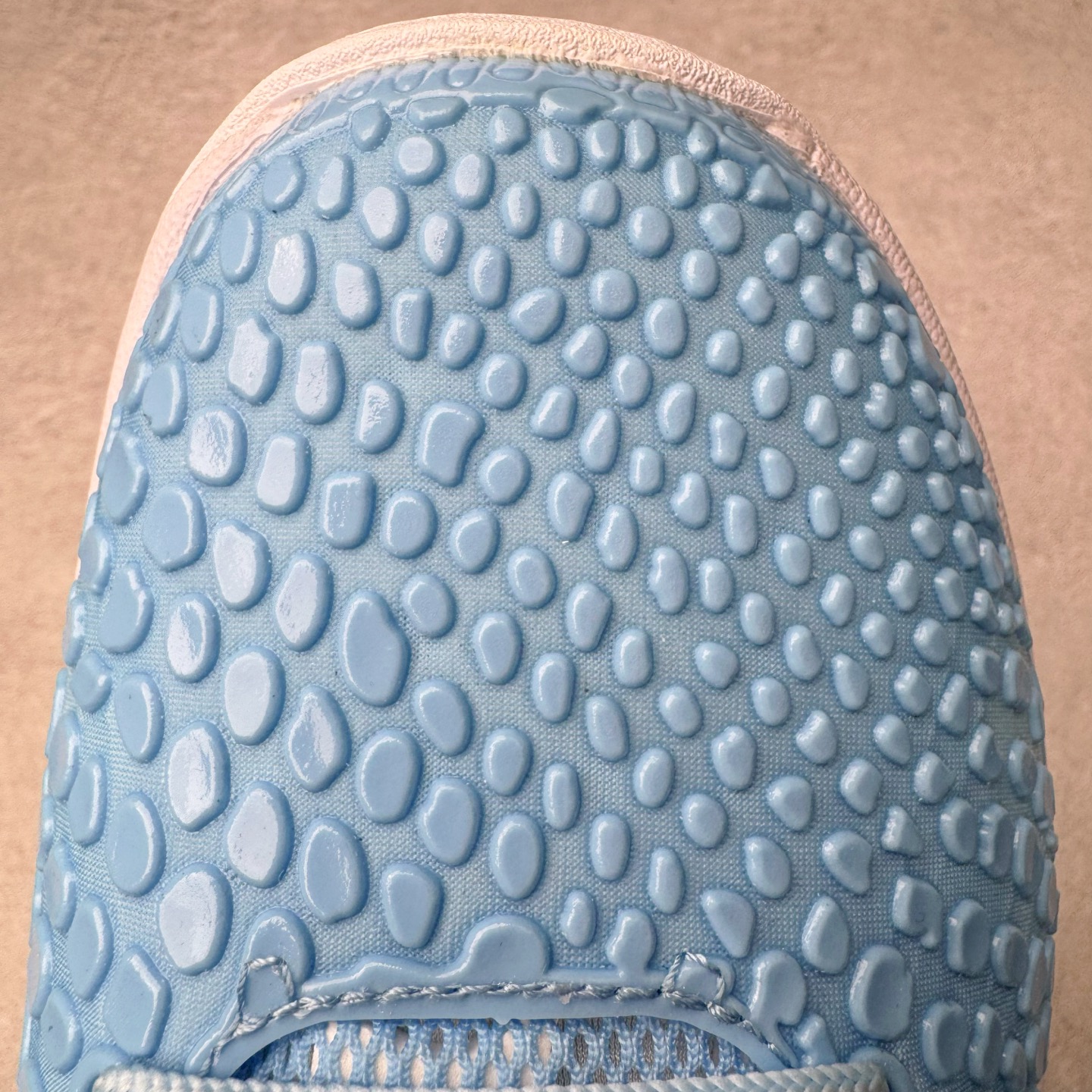 图片[14]-＃纯原 NK Zoom Kobe 6 Protro 科比六代 PE2025-107 圈内顶级批次 完美复刻公司货 前掌超大Zoom Turbo气垫 后掌EVA缓震 真正的原汁原味 还原ZP脚感 全身鞋材卡料色独家定制 唯一正确喷漆工艺Swoosh 正确凹凸蛇鳞工艺 正确鞋面渐变效果 内全置真动飞态线 独立原厂模具 最大尺码达到48.5码 首批不拼图大几率过验 亲测已过 支持各种高强度实战 无需担心 上脚价 补货周期极长 脚宽建议买大半码 科比系列前掌偏窄 不影响二次销售 支持七天无理由退换 尺码：41 42 42.5 43 44 44.5 45 45.5 46 47.5-选品中心