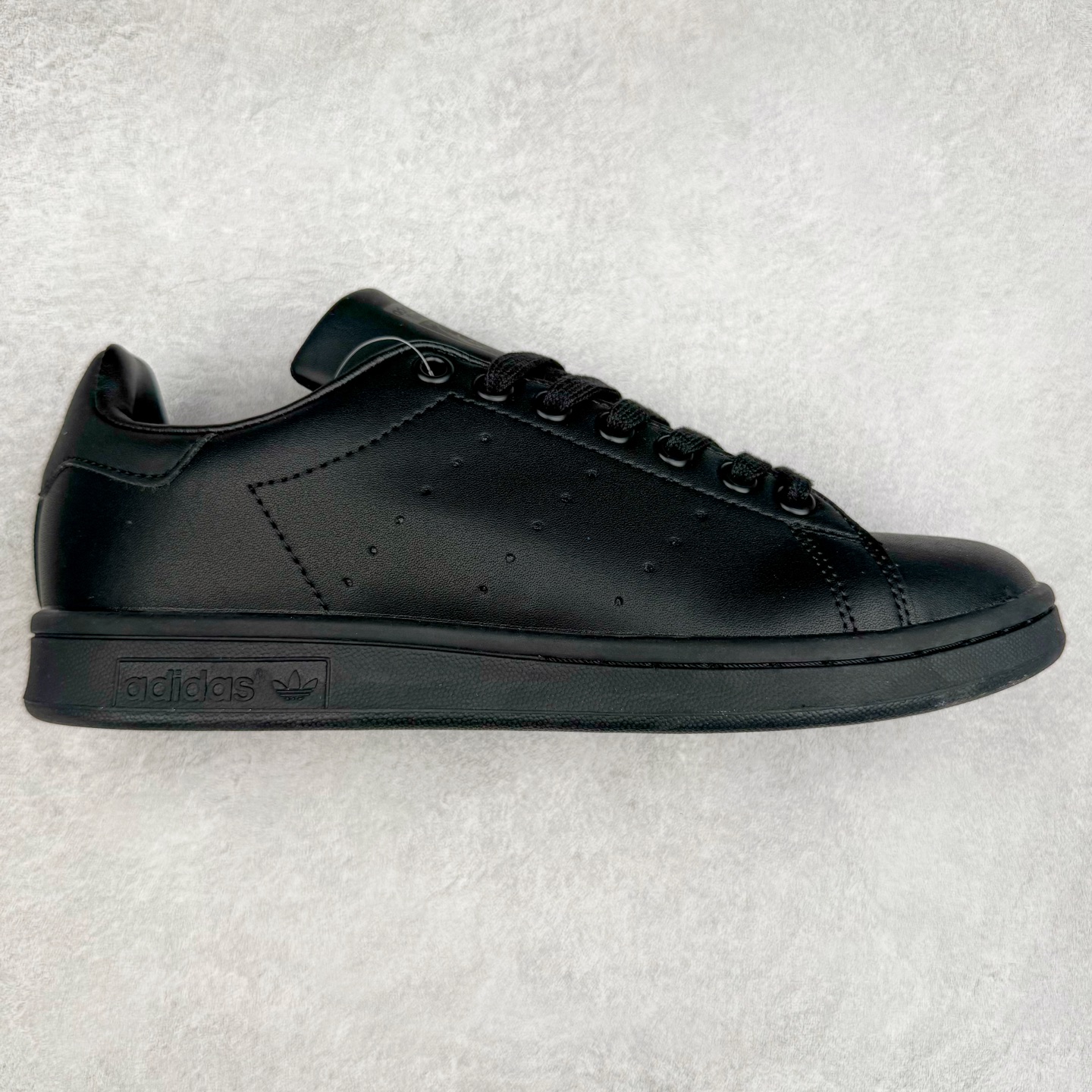 AD Stan Smith 三叶草史密斯 男女中性运动鞋休闲鞋板鞋 M20327 尺码：36 36.5 37 38 38.5 39 40 40.5 41 42 42.5 43 44-选品中心