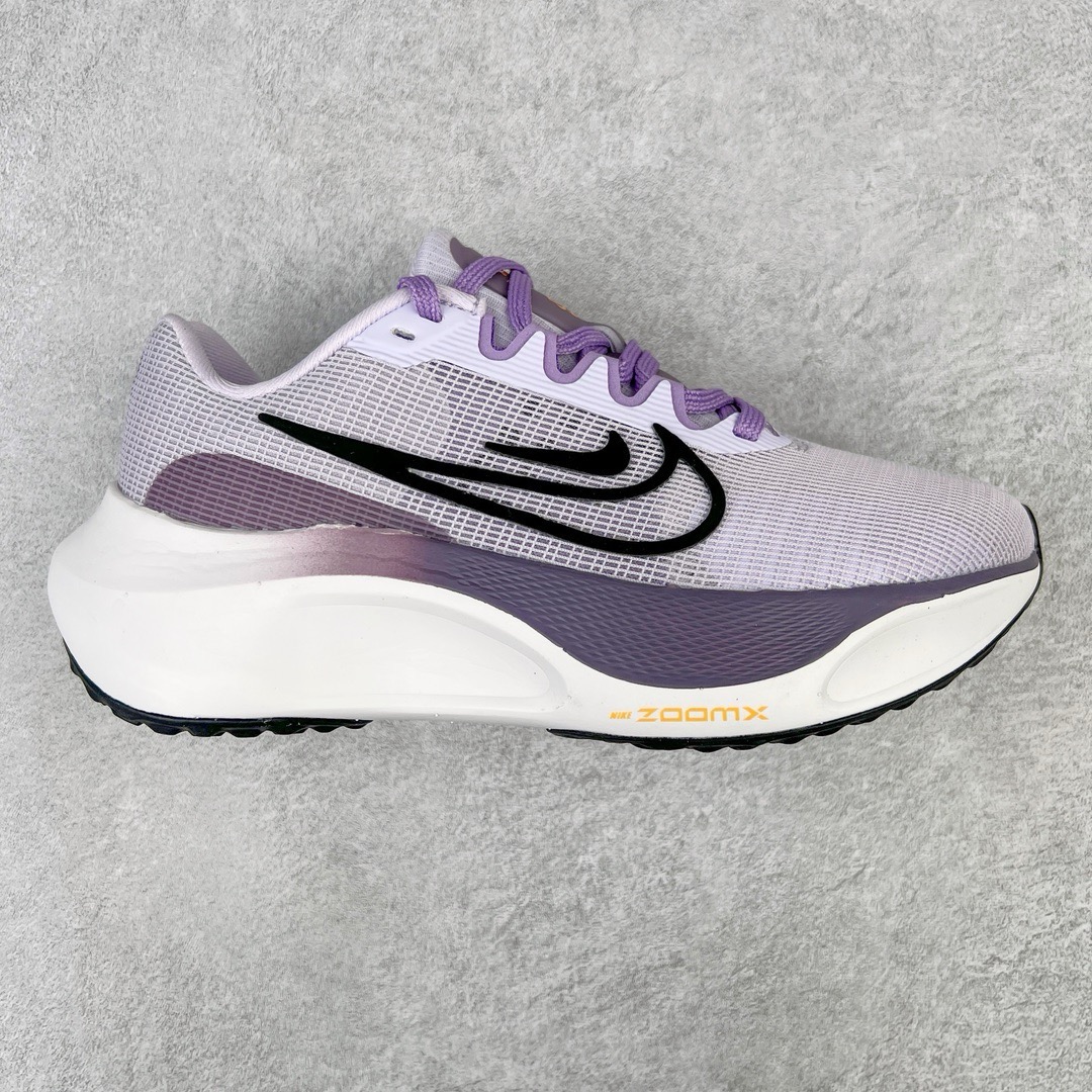 图片[8]-＃TG纯原 NK Zoom Fly 5 马拉松长跑运动休闲缓震碳板跑步鞋 独家开模内嵌全掌铲形真碳板.如拆解发现非碳板可假一罚十.（非市面上通货TPU塑料板或纸板之类）.鞋底窗口可见zoomx粘接料.非通货使用的纹路雕刻而成.外围搭載轻量级SR02泡棉载体.中底ZoomX泡棉.鞋面采用轻盈网眼设计.鞋垫与原厂一致采用zoomX废料粘接而成.鞋盒.合格证.纸吊牌.三标齐全. 实拍调校N版已经零色差零失真 百分百还原实物色彩所见即所得 不存在货不对板色差等低级问题 选购参考实物拍摄 不混卖不参货 只用心做好货严格选品 承诺混一赔十 尺码：36 36.5 37.5 38 38.5 39 40 40.5 41 42 42.5 43 44 44.5 45-选品中心