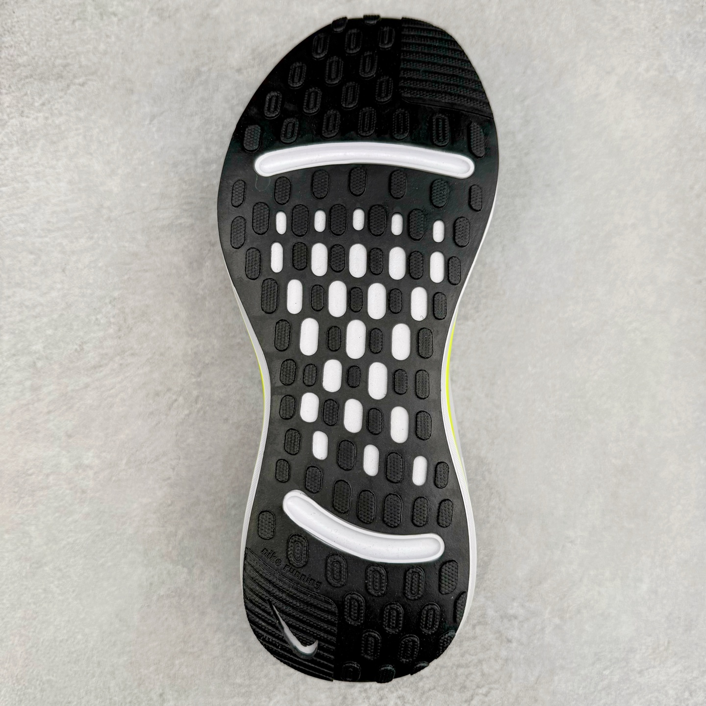 图片[9]-＃TG纯原 NK Journey Run 旅程慢跑系列低帮轻质缓震休闲运动公路跑步鞋 FN0228-700 采用科技织法轻盈织物合成鞋面材质 搭载柔软厚实ComfiRide 泡绵缓震组合外置防滑耐磨橡胶底片 穿上 Journey Run 公路跑步鞋 尽情畅跑 享受每一步的风景 搭载柔软厚实的 ComfiRide 泡绵缓震配置 助你征服充满挑战的路面 大步流星 微笑前行 该鞋款舒适非凡 让你爱不释脚 尺码：35.5 36 36.5 37.5 38 38.5 39 40 40.5 41 42 42.5 43 44 44.5 45-选品中心