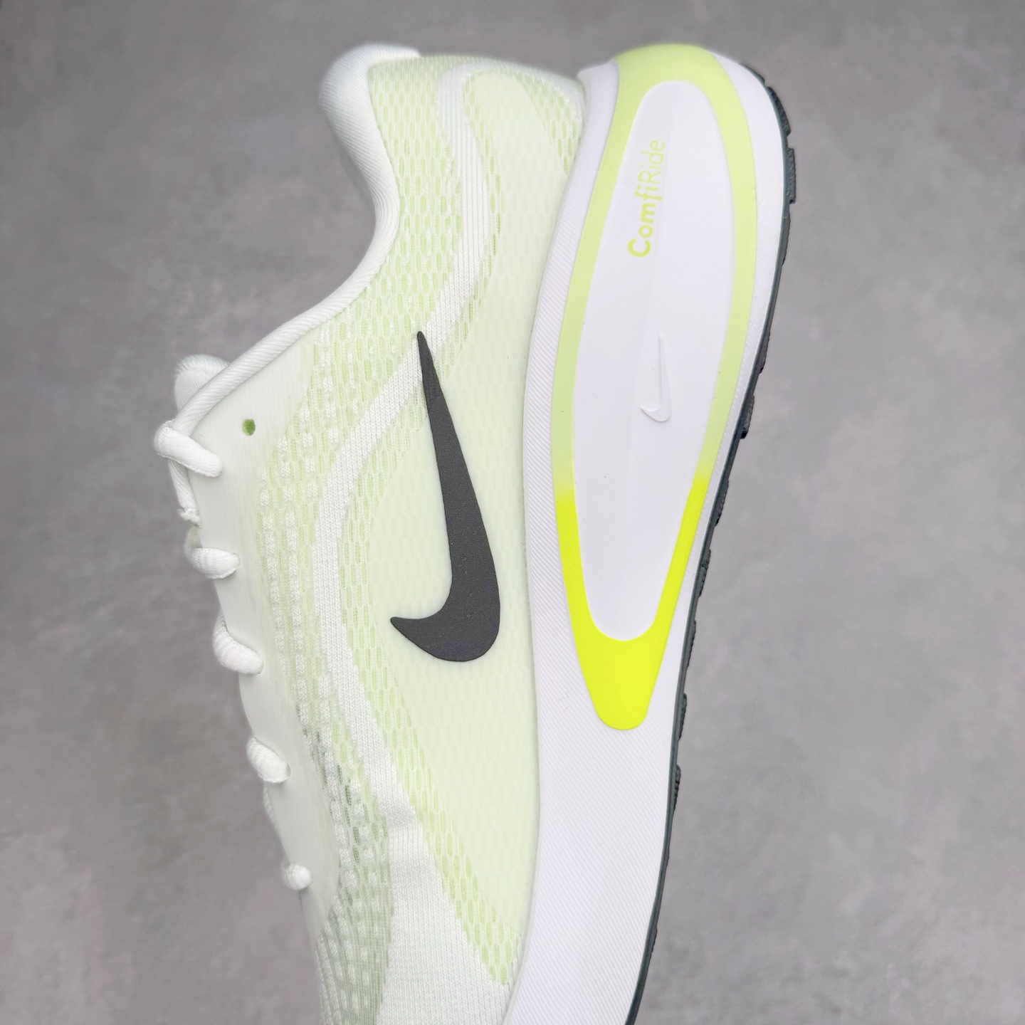 图片[7]-＃TG纯原 NK Journey Run 旅程慢跑系列低帮轻质缓震休闲运动公路跑步鞋 FN0228-700 采用科技织法轻盈织物合成鞋面材质 搭载柔软厚实ComfiRide 泡绵缓震组合外置防滑耐磨橡胶底片 穿上 Journey Run 公路跑步鞋 尽情畅跑 享受每一步的风景 搭载柔软厚实的 ComfiRide 泡绵缓震配置 助你征服充满挑战的路面 大步流星 微笑前行 该鞋款舒适非凡 让你爱不释脚 尺码：35.5 36 36.5 37.5 38 38.5 39 40 40.5 41 42 42.5 43 44 44.5 45-选品中心