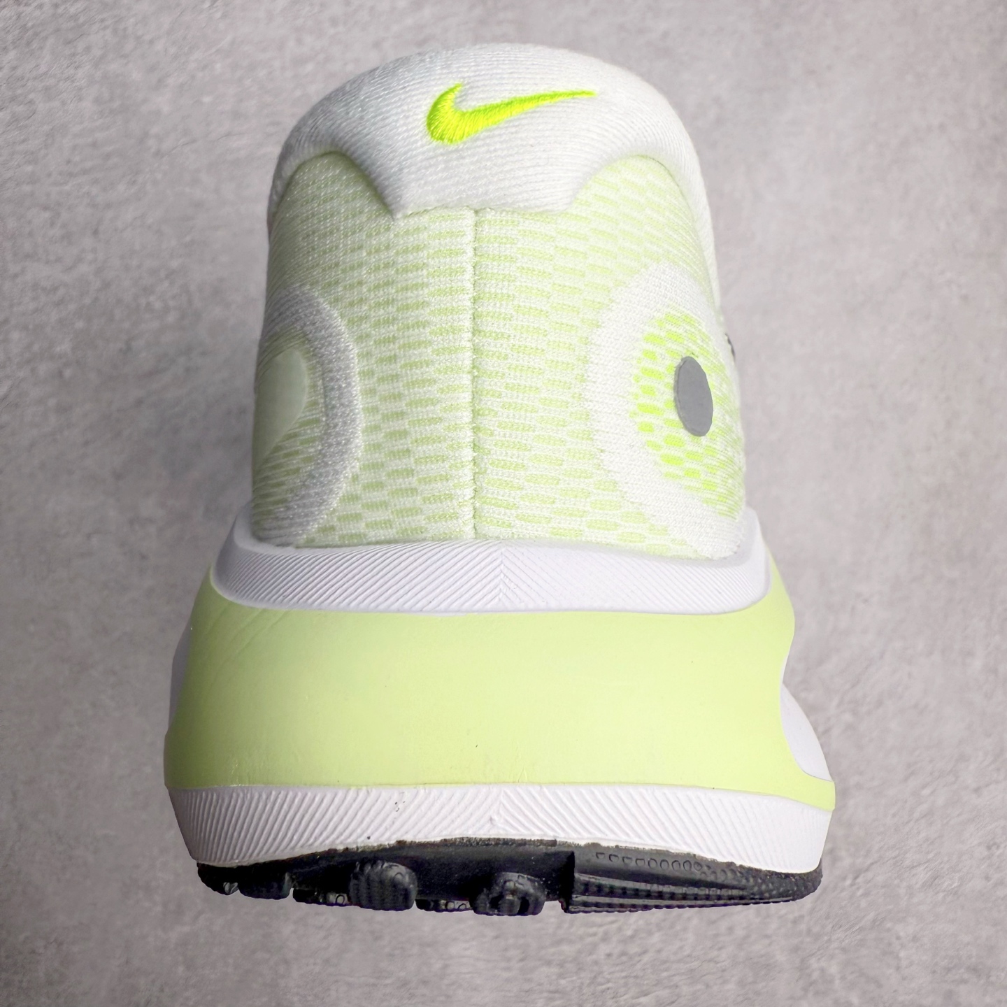 图片[8]-＃TG纯原 NK Journey Run 旅程慢跑系列低帮轻质缓震休闲运动公路跑步鞋 FN0228-700 采用科技织法轻盈织物合成鞋面材质 搭载柔软厚实ComfiRide 泡绵缓震组合外置防滑耐磨橡胶底片 穿上 Journey Run 公路跑步鞋 尽情畅跑 享受每一步的风景 搭载柔软厚实的 ComfiRide 泡绵缓震配置 助你征服充满挑战的路面 大步流星 微笑前行 该鞋款舒适非凡 让你爱不释脚 尺码：35.5 36 36.5 37.5 38 38.5 39 40 40.5 41 42 42.5 43 44 44.5 45-选品中心