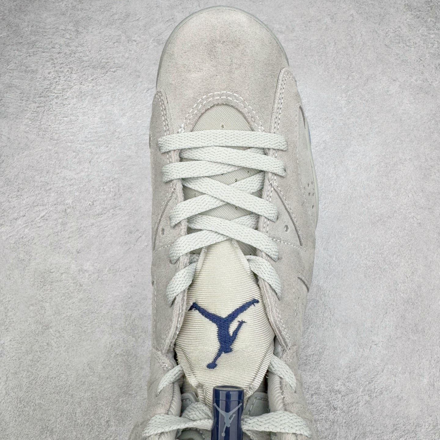 图片[4]-＃K版纯原 Air Jordan AJ6 Retro \\\”Georgetown\\\” 乔治城灰蓝 CT8529-012 原楦原纸板开发 采购原厂皮料 原厂定型 后跟完美效果 到手可放心比对发售原鞋 上脚百分百充当正品驾驭 真正原装公司级完美鞋型 一切细节实拍所见所得 纸板中底、钢印 完美版型 一应俱全外贸专供 发国外寄售可稳妥充正操作 实拍调校N版已经零色差零失真 百分百还原实物色彩所见即所得 不存在货不对板色差等低级问题 选购参考实物拍摄 不混卖不参货 只用心做好货严格选品 承诺混一赔十 尺码：40 40.5 41 42 42.5 43 44 44.5 45 46 47.5-选品中心