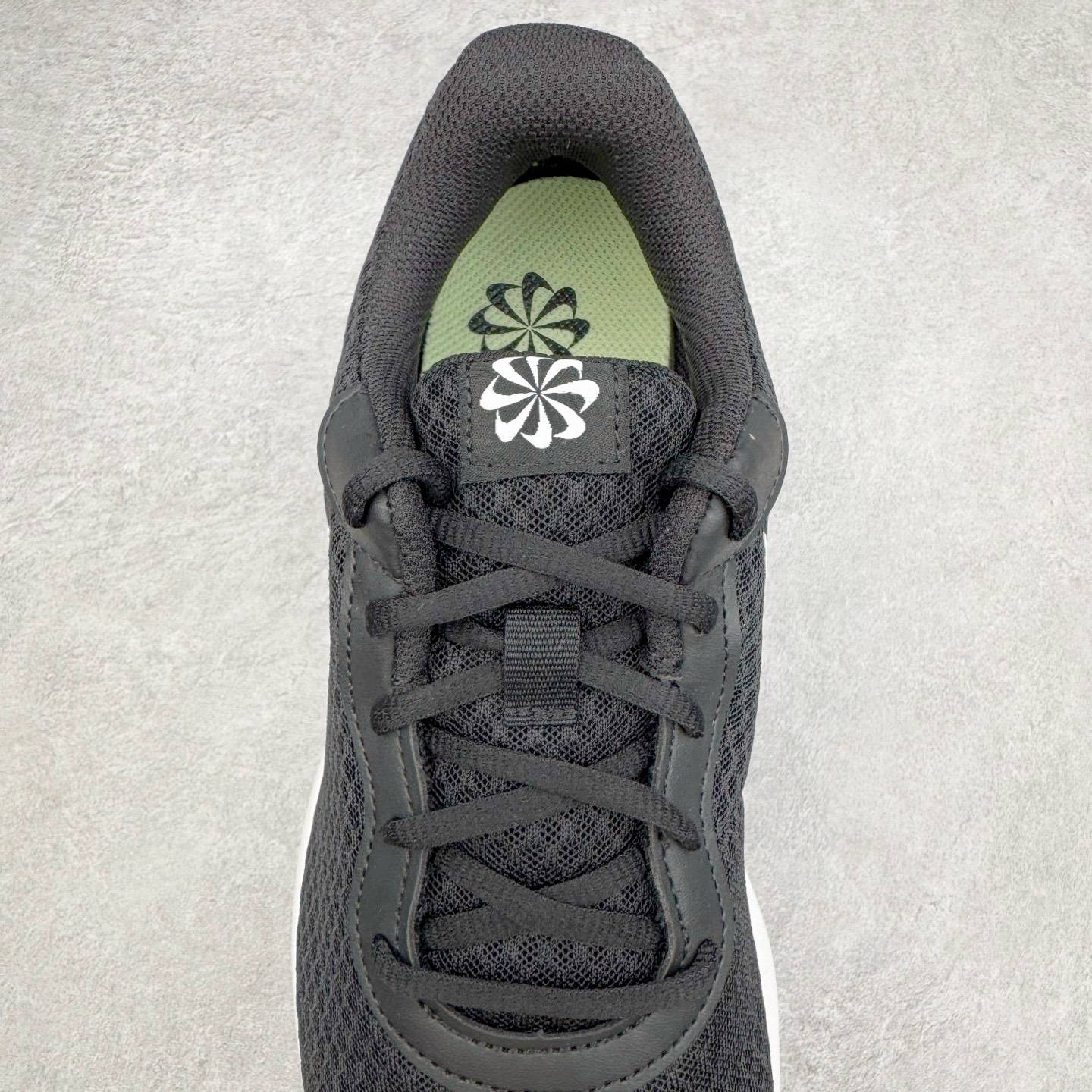 图片[5]-＃TG纯原 NK TANJUN KAISHI 经典伦敦网面跑步慢跑鞋 黑白2.0 DJ6258-003 泰光Zp特供批次 市面唯一支持实战的跑鞋 原档案数据原厂网纱 正确高频花纹 前后掌内置Zoom Air气垫 原装MD大底 脚感完美还原 原盒原配 QC检验、钢印 俱全 原底科技 同步原版 脚感堪比Boost 实拍调校N版已经零色差零失真 百分百还原实物色彩所见即所得 不存在货不对板色差等低级问题 选购参考实物拍摄 不混卖不参货 只用心做好货严格选品 承诺混一赔十 尺码：36 36.5 37.5 38 38.5 39 40 40.5 41 42 42.5 43 44 44.5 45-选品中心