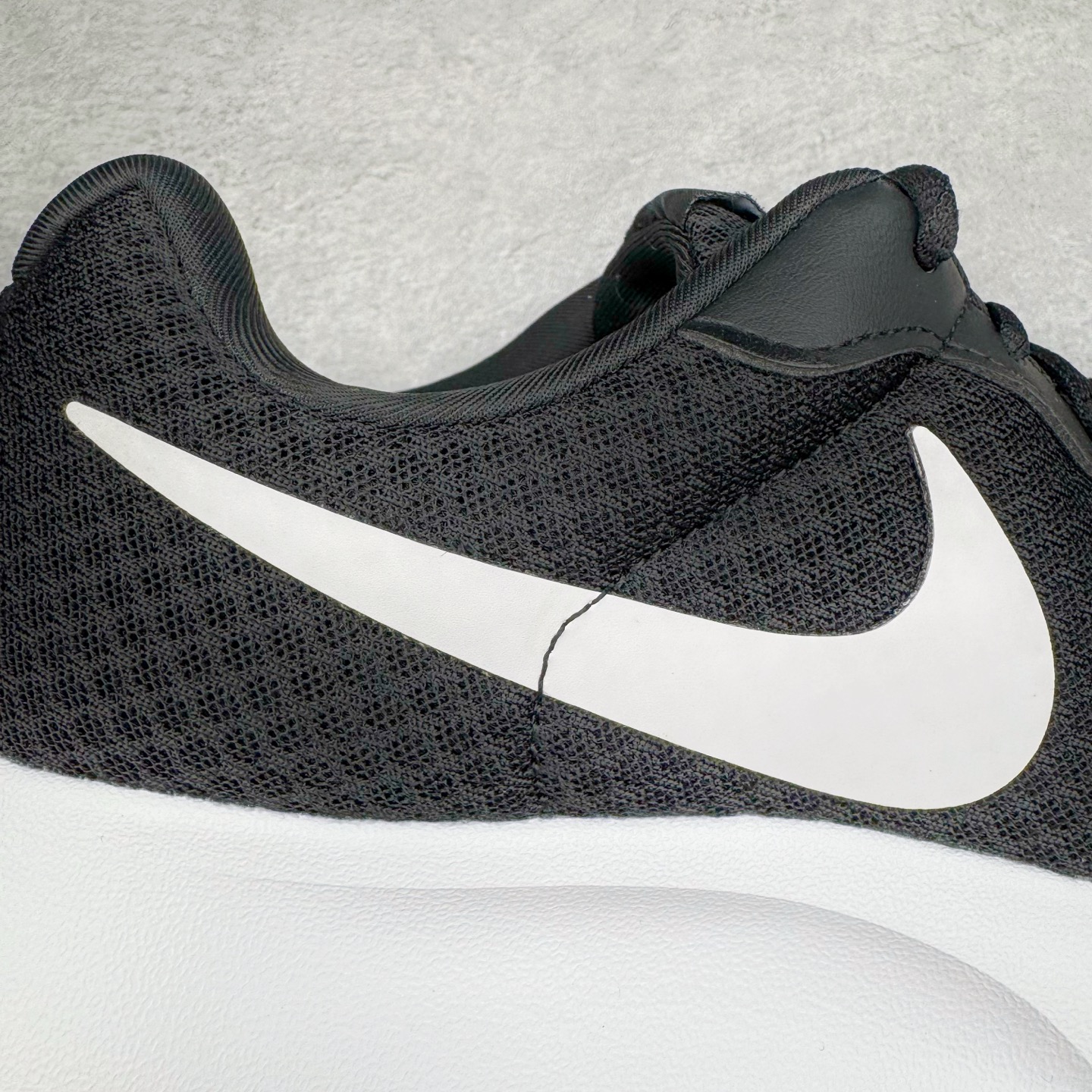 图片[16]-＃TG纯原 NK TANJUN KAISHI 经典伦敦网面跑步慢跑鞋 黑白3.0 DV7775-001 泰光Zp特供批次 市面唯一支持实战的跑鞋 原档案数据原厂网纱 正确高频花纹 前后掌内置Zoom Air气垫 原装MD大底 脚感完美还原 原盒原配 QC检验、钢印 俱全 原底科技 同步原版 脚感堪比Boost 实拍调校N版已经零色差零失真 百分百还原实物色彩所见即所得 不存在货不对板色差等低级问题 选购参考实物拍摄 不混卖不参货 只用心做好货严格选品 承诺混一赔十 尺码：36 36.5 37.5 38 38.5 39 40 40.5 41 42 42.5 43 44 44.5 45-选品中心