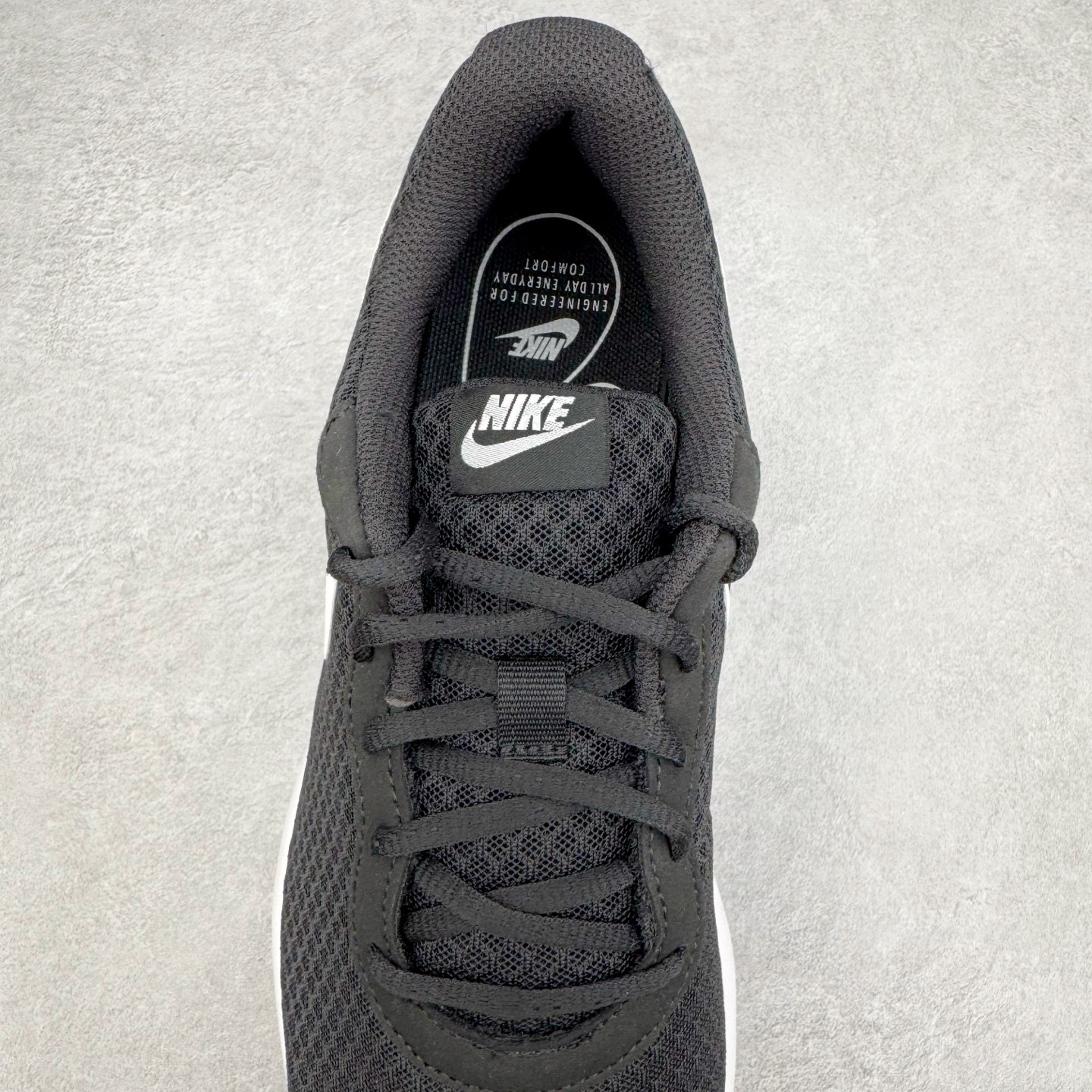 图片[5]-＃TG纯原 NK TANJUN KAISHI 经典伦敦网面跑步慢跑鞋 黑白 812654-011 泰光Zp特供批次 市面唯一支持实战的跑鞋 原档案数据原厂网纱 正确高频花纹 前后掌内置Zoom Air气垫 原装MD大底 脚感完美还原 原盒原配 QC检验、钢印 俱全 原底科技 同步原版 脚感堪比Boost 实拍调校N版已经零色差零失真 百分百还原实物色彩所见即所得 不存在货不对板色差等低级问题 选购参考实物拍摄 不混卖不参货 只用心做好货严格选品 承诺混一赔十 尺码：36 36.5 37.5 38 38.5 39 40 40.5 41 42 42.5 43 44 44.5 45-选品中心