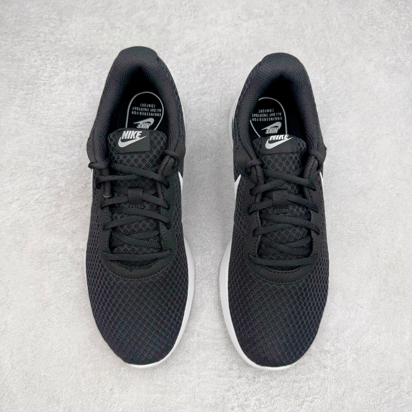 图片[2]-＃TG纯原 NK TANJUN KAISHI 经典伦敦网面跑步慢跑鞋 黑白 812654-011 泰光Zp特供批次 市面唯一支持实战的跑鞋 原档案数据原厂网纱 正确高频花纹 前后掌内置Zoom Air气垫 原装MD大底 脚感完美还原 原盒原配 QC检验、钢印 俱全 原底科技 同步原版 脚感堪比Boost 实拍调校N版已经零色差零失真 百分百还原实物色彩所见即所得 不存在货不对板色差等低级问题 选购参考实物拍摄 不混卖不参货 只用心做好货严格选品 承诺混一赔十 尺码：36 36.5 37.5 38 38.5 39 40 40.5 41 42 42.5 43 44 44.5 45-选品中心