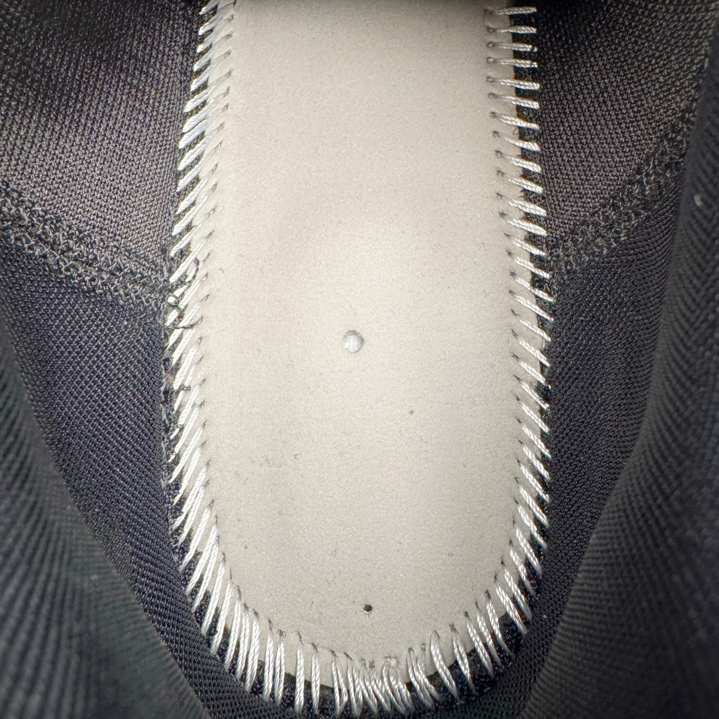 图片[10]-＃TG纯原 NK Zoom Winflo 5 简约舒适织物减震防滑耐磨低帮休闲跑步鞋 AA7406-001 泰光Zp特供批次 市面唯一支持实战的跑鞋 原档案数据原厂网纱 正确高频花纹 前后掌内置Zoom Air气垫 原装MD大底 脚感完美还原 原盒原配 QC检验、钢印 俱全 原底科技 同步原版 脚感堪比Boost 实拍调校N版已经零色差零失真 百分百还原实物色彩所见即所得 不存在货不对板色差等低级问题 选购参考实物拍摄 不混卖不参货 只用心做好货严格选品 承诺混一赔十 尺码：36 36.5 37.5 38 38.5 39 40 40.5 41 42 42.5 43 44 44.5 45-选品中心