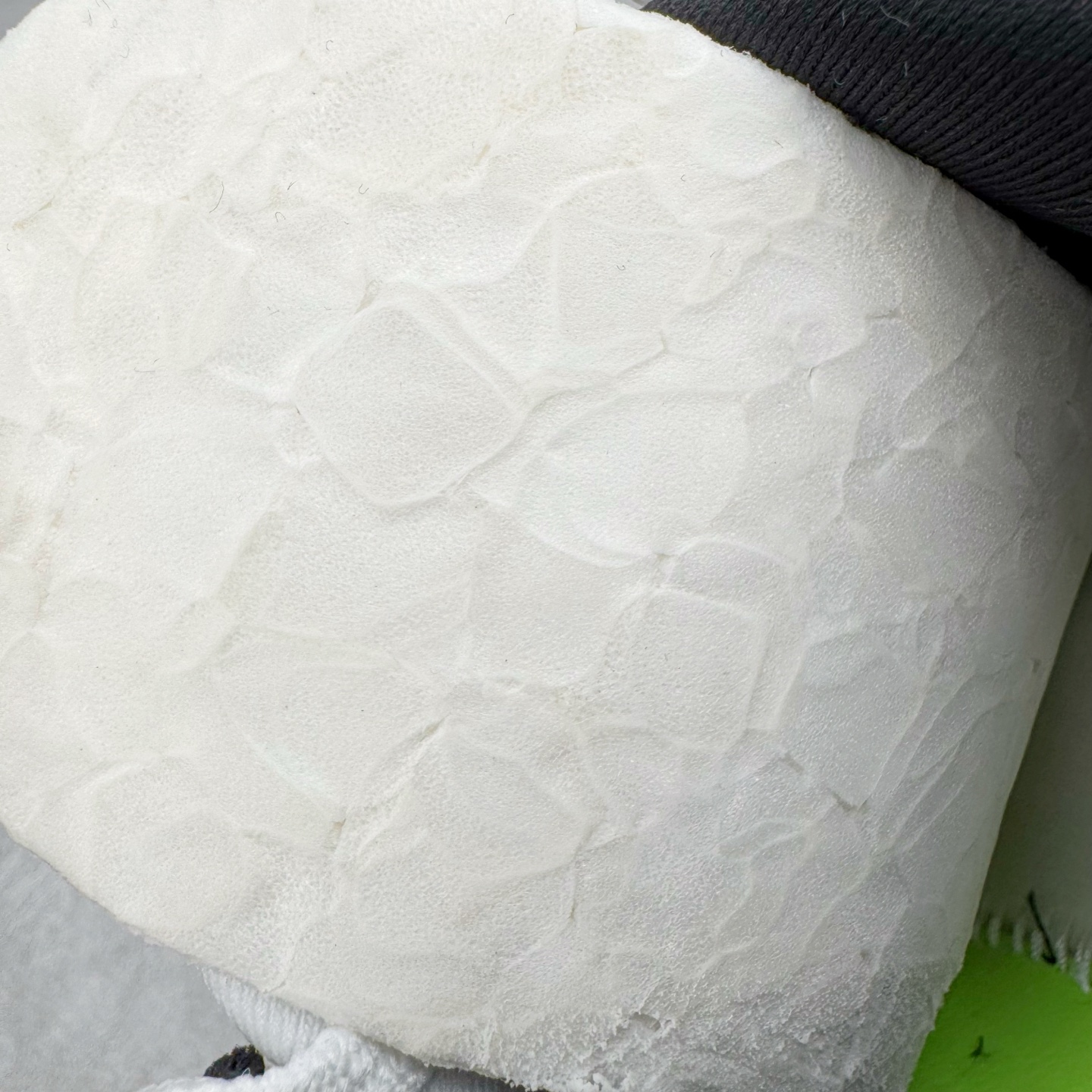 图片[10]-＃TG纯原 NK Zoom Fly 5 马拉松长跑运动休闲缓震碳板跑步鞋 FQ6851-101 独家开模内嵌全掌铲形真碳板.如拆解发现非碳板可假一罚十.（非市面上通货TPU塑料板或纸板之类）.鞋底窗口可见zoomx粘接料.非通货使用的纹路雕刻而成.外围搭載轻量级SR02泡棉载体.中底ZoomX泡棉.鞋面采用轻盈网眼设计.鞋垫与原厂一致采用zoomX废料粘接而成.鞋盒.合格证.纸吊牌.三标齐全. 实拍调校N版已经零色差零失真 百分百还原实物色彩所见即所得 不存在货不对板色差等低级问题 选购参考实物拍摄 不混卖不参货 只用心做好货严格选品 承诺混一赔十 尺码：36 36.5 37.5 38 38.5 39 40 40.5 41 42 42.5 43 44 44.5 45-选品中心