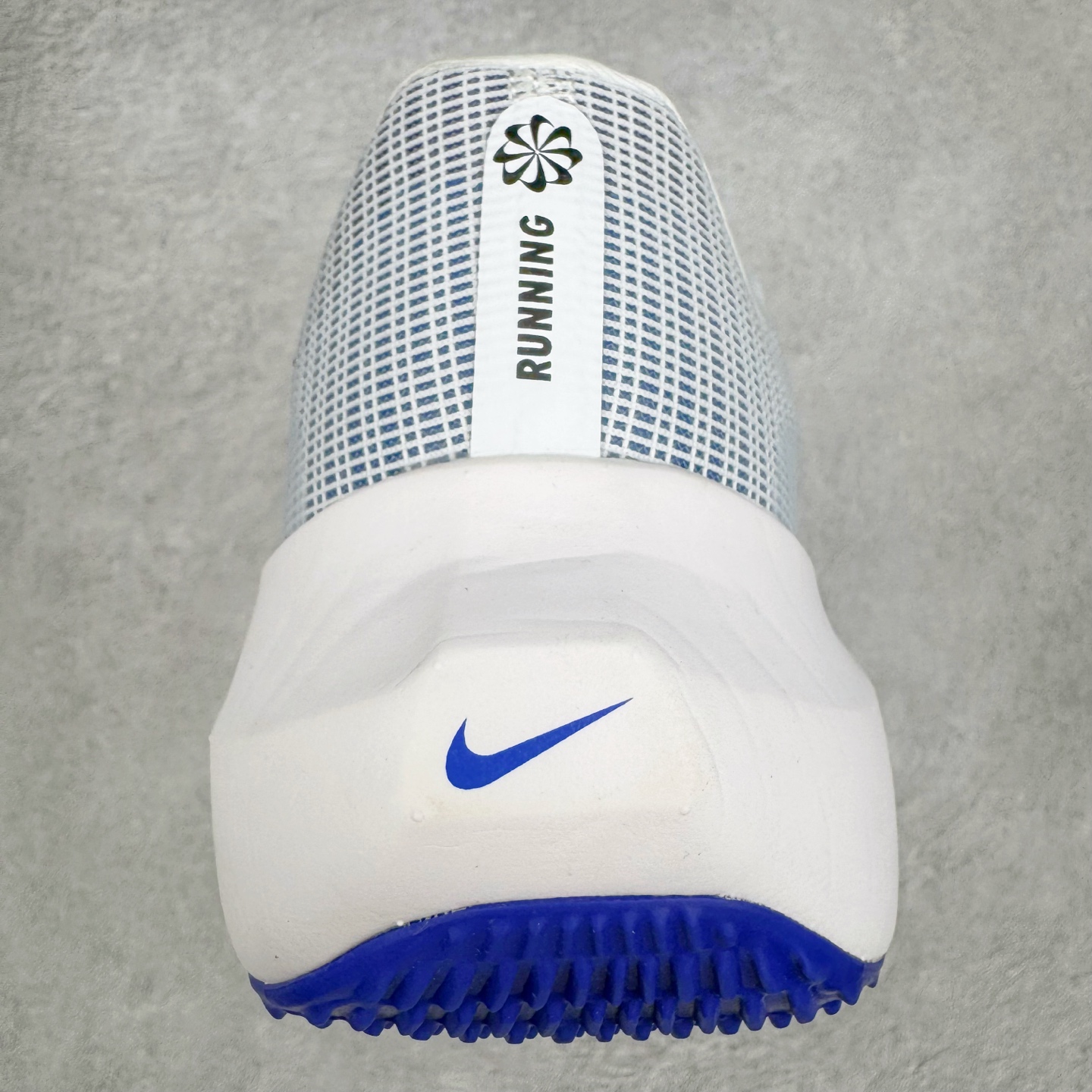 图片[8]-＃TG纯原 NK Zoom Fly 5 马拉松长跑运动休闲缓震碳板跑步鞋 DM8968-101 独家开模内嵌全掌铲形真碳板.如拆解发现非碳板可假一罚十.（非市面上通货TPU塑料板或纸板之类）.鞋底窗口可见zoomx粘接料.非通货使用的纹路雕刻而成.外围搭載轻量级SR02泡棉载体.中底ZoomX泡棉.鞋面采用轻盈网眼设计.鞋垫与原厂一致采用zoomX废料粘接而成.鞋盒.合格证.纸吊牌.三标齐全. 实拍调校N版已经零色差零失真 百分百还原实物色彩所见即所得 不存在货不对板色差等低级问题 选购参考实物拍摄 不混卖不参货 只用心做好货严格选品 承诺混一赔十 尺码：36 36.5 37.5 38 38.5 39 40 40.5 41 42 42.5 43 44 44.5 45-选品中心