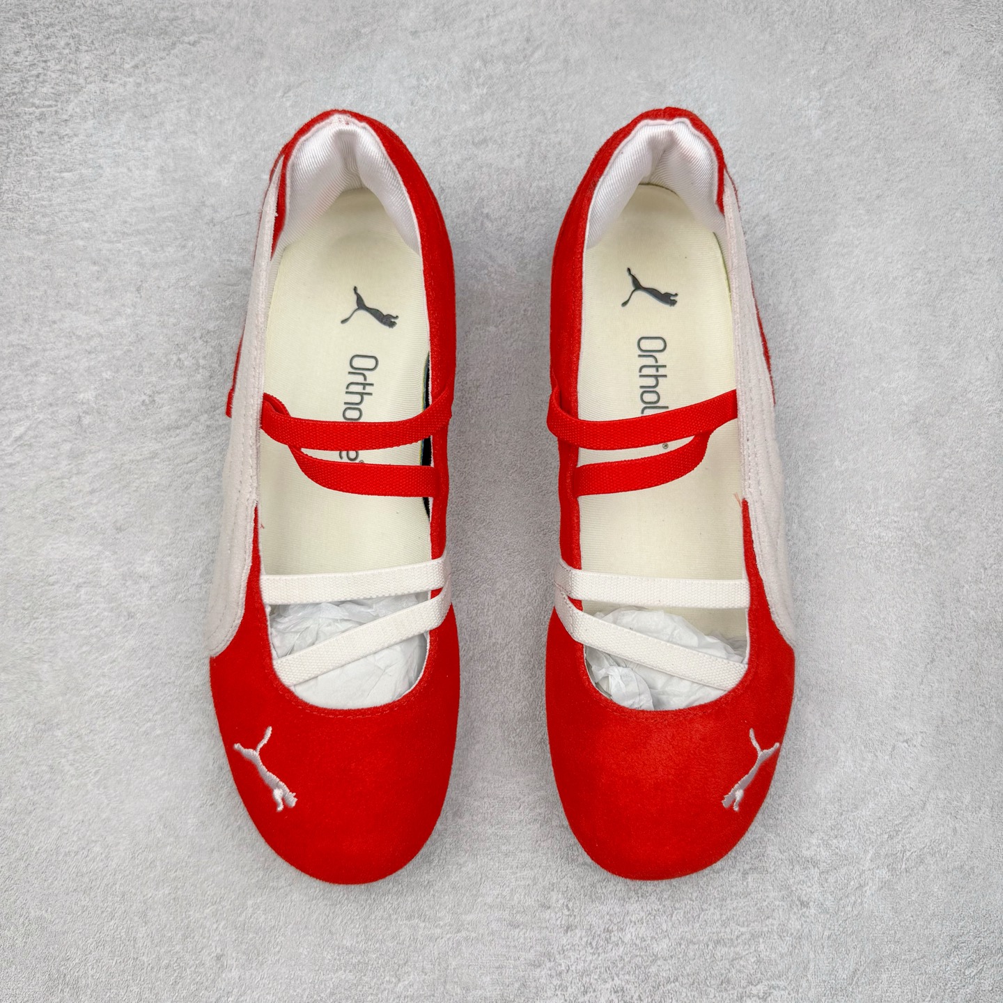 图片[2]-＃S2 PUMA Speedcat Ballerina 彪马柔软舒适防滑耐磨低帮生活休闲鞋芭蕾舞鞋单鞋玛丽珍鞋 这次，PUMA决定再对Speedcat来一次创新，以芭蕾舞鞋为灵感，将芭蕾舞鞋的灵动与轻盈感与赛车鞋融为一体，带来极具个性的全新鞋款Speedcat Ballerina。Speedcat Ballerina由Speedcat去除鞋舌、鞋带以及部分鞋侧位打造而成，鞋带部分被改为如同芭蕾鞋般的交叉弹性带，PUMA的标志依旧设计于鞋侧旁，整个鞋款外观变得更加优雅。Speedcat Ballerina 还汲取了赛车鞋的抓地设计，配备经典橡胶大底。尺码：36 37 37.5 38 38.5 39 40-选品中心