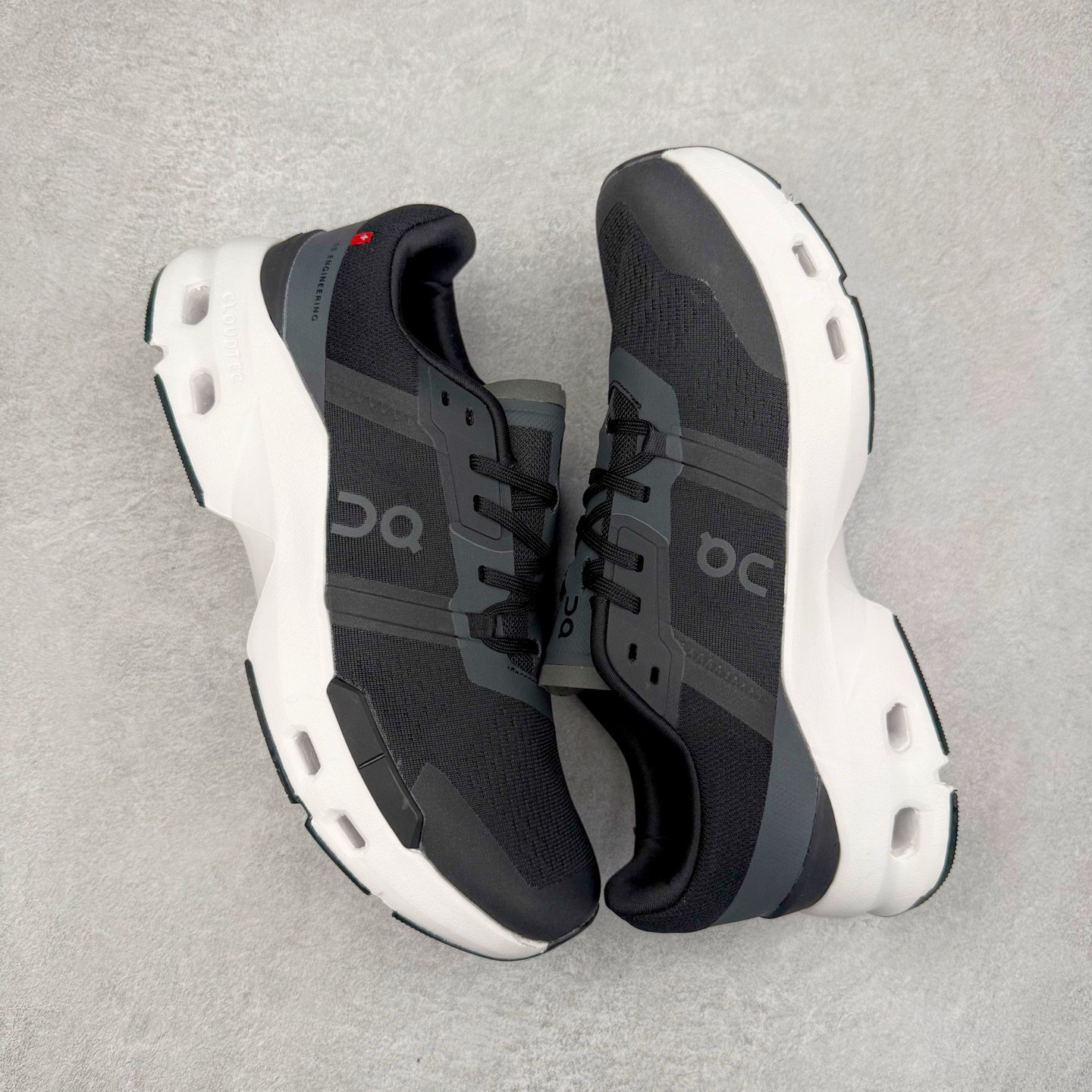 图片[3]-On Cloudflow 昂跑减震生活休闲鞋 此运动品牌 开创于2010年 缓震着陆、强效回弹、轻柔质感的设计构思始终是ON研制关键 与此同时基于“为全球提供革新性的跑步感受”信念 陆续推出了多款跑鞋及其以专业运动人体跑步工程学为设计关键的功能性跑步服饰设备 让跑者不费力气地畅快畅跑 尺码：36 36.5 37.5 38 38.5 39 40 40.5 41 42 42.5 43 44 44.5 45-选品中心