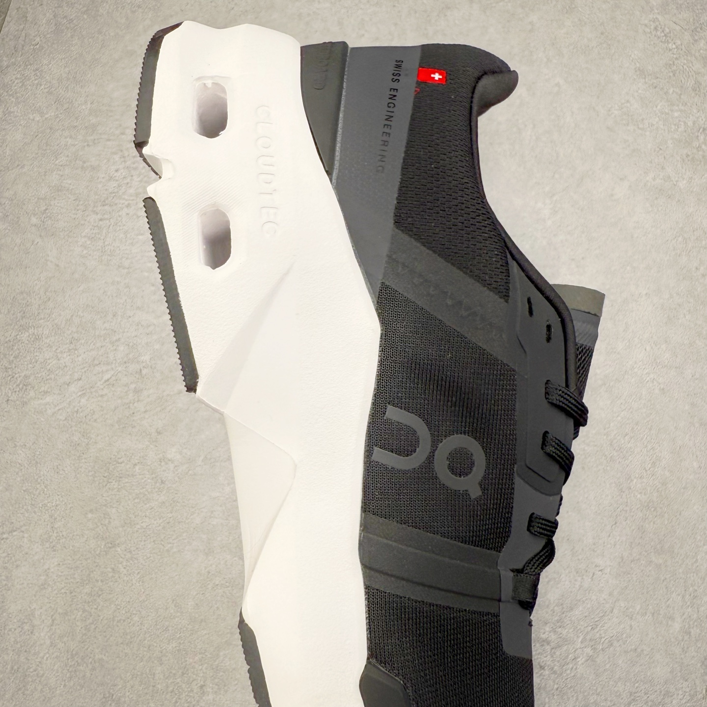 图片[6]-On Cloudflow 昂跑减震生活休闲鞋 此运动品牌 开创于2010年 缓震着陆、强效回弹、轻柔质感的设计构思始终是ON研制关键 与此同时基于“为全球提供革新性的跑步感受”信念 陆续推出了多款跑鞋及其以专业运动人体跑步工程学为设计关键的功能性跑步服饰设备 让跑者不费力气地畅快畅跑 尺码：36 36.5 37.5 38 38.5 39 40 40.5 41 42 42.5 43 44 44.5 45-选品中心