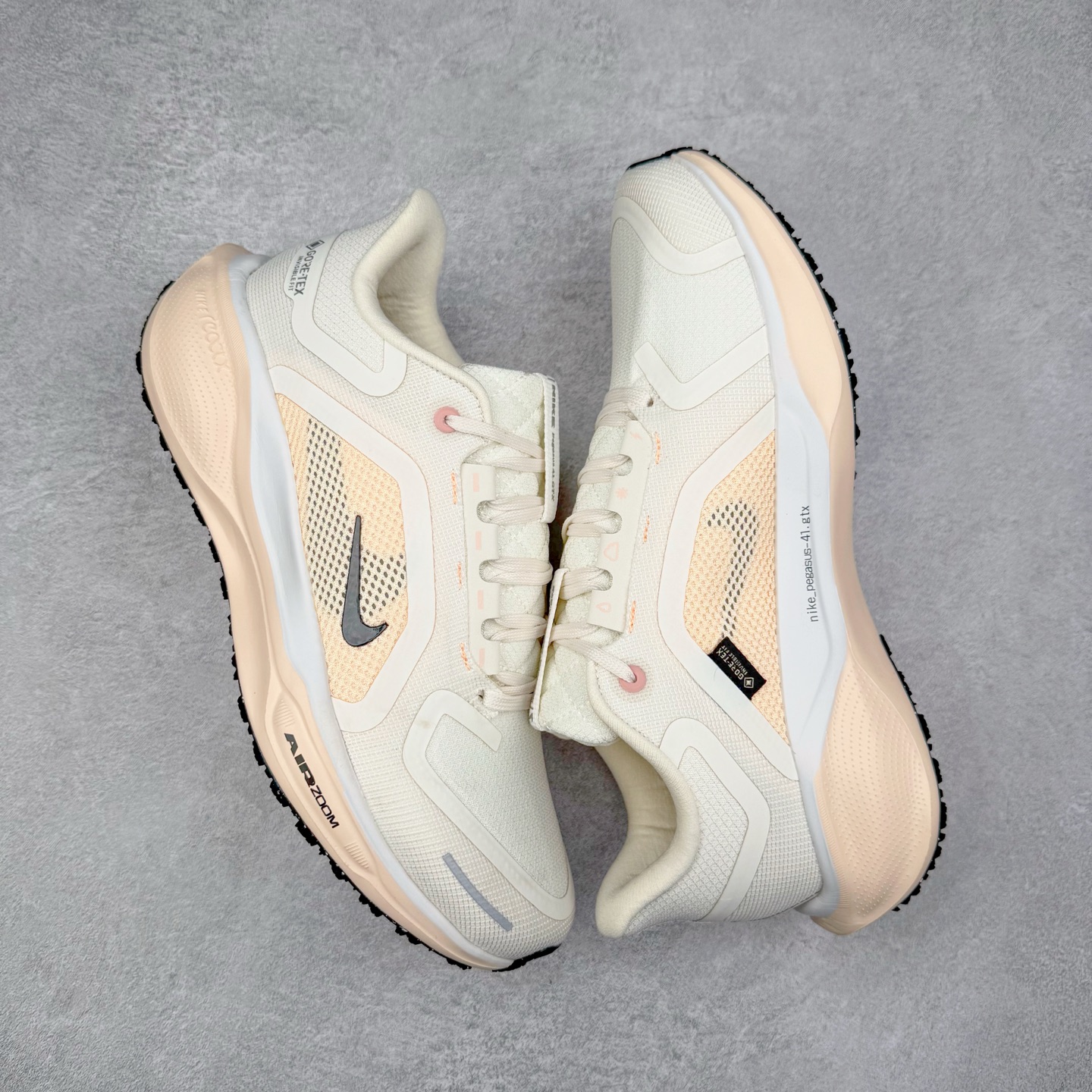 图片[3]-＃特价福利 NK Zoom Pegasus 飞马41代马拉松系列网面透气缓震疾速跑鞋 拥有 Zoom Air 一如既往的稳定感和流畅感 鞋面采用工程网眼设计 为特定高热区域营造出色透气性 进一步增加鞋面的穿孔数量 让足部能够快速散热 中足搭配 Flywire 飞线 在高速运动时营造舒适稳定的贴合感 内置Zoon气垫加持 动力十足 尺码：36 36.5 37.5 38 38.5 39 40 40.5 41 42 42.5 43 44 44.5 45-选品中心