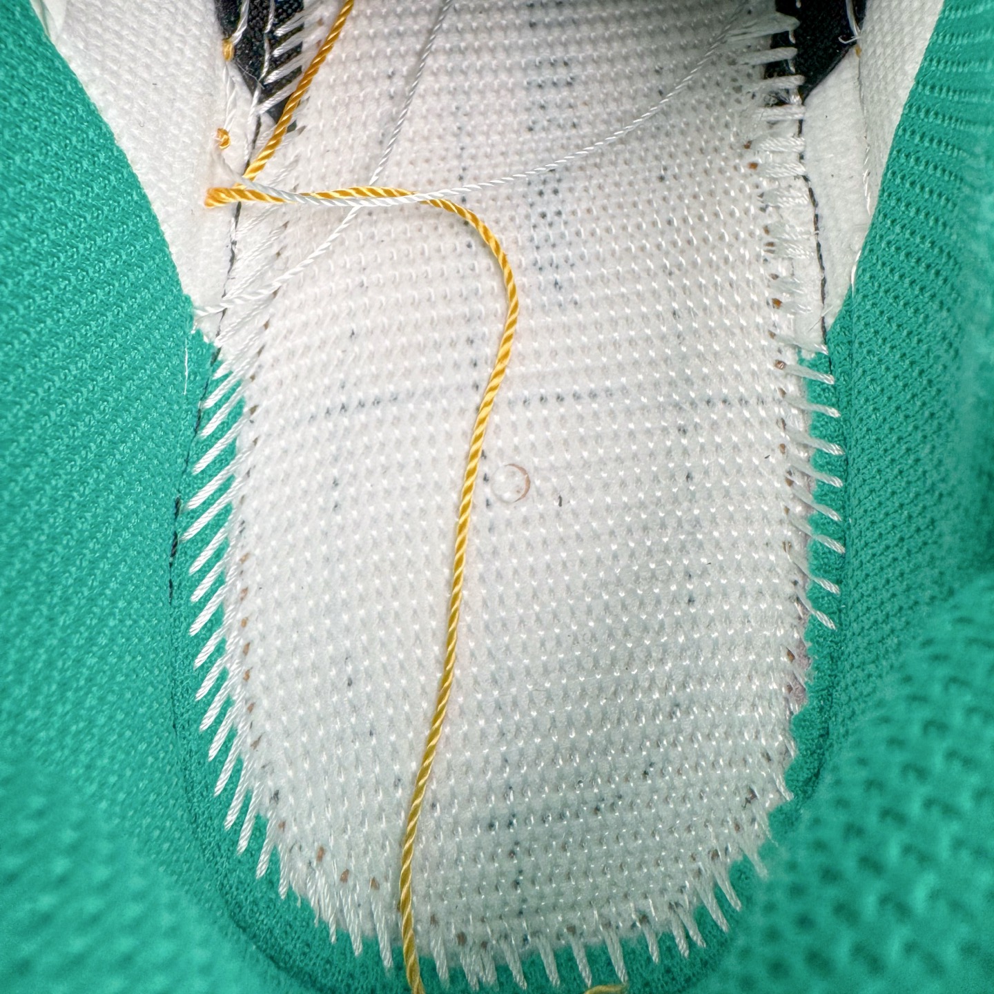 图片[11]-＃F版 CSEF x NK SB Dunk Low 联名白绿黑 HJ4132-100 性价比王者 极限压缩利润空间 超乎所想的高性价比 用料绝不含糊 原盒原配 正确耐磨橡胶大底 超高清洁度 全鞋零毛边皮料切割 全套原楦原模倾力打造完美版型 尺码：36 36.5 37.5 38 38.5 39 40 40.5 41 42 42.5 43 44 44.5 45 46 47.5-选品中心