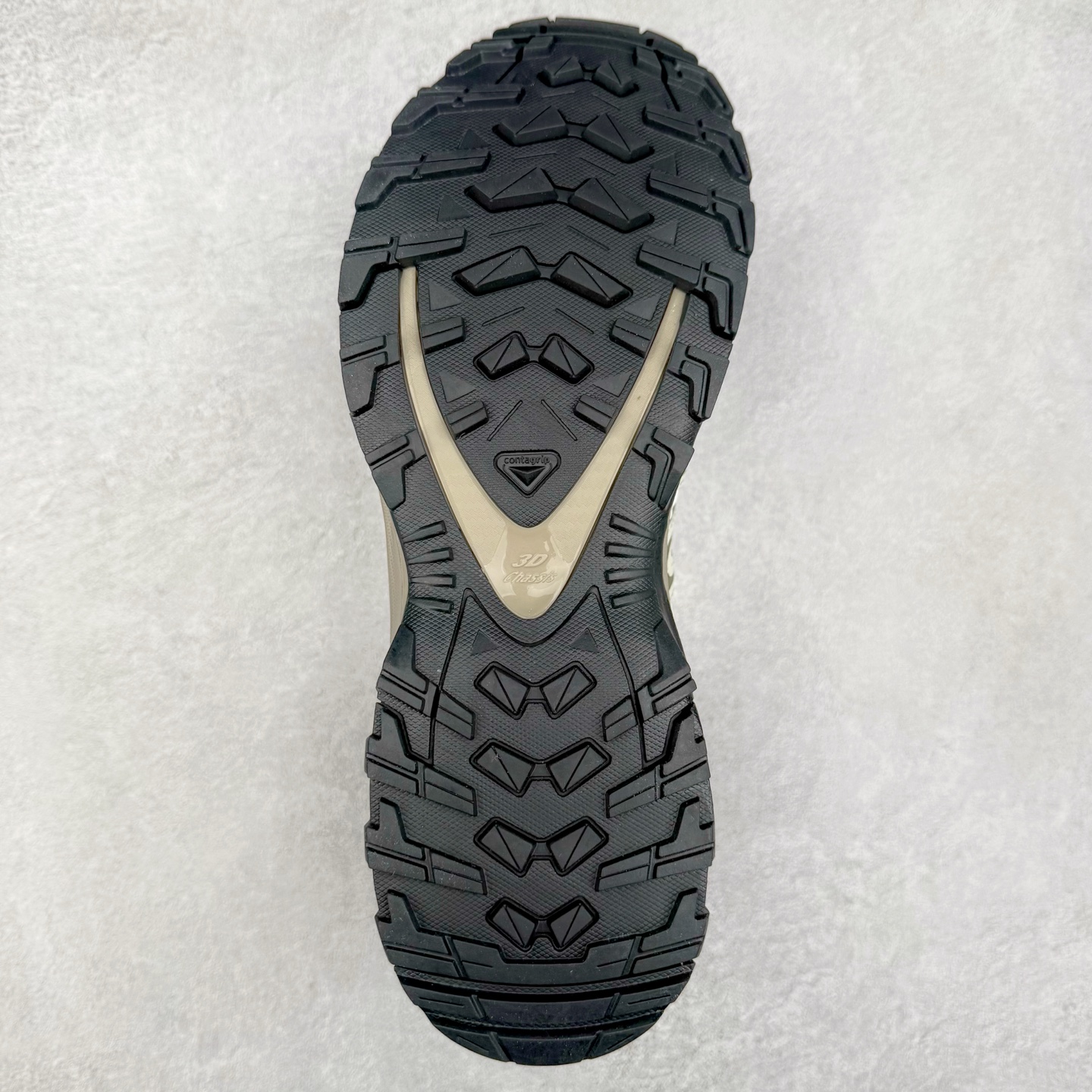 图片[9]-＃HP纯原 SALOMON XA Pro 3D ADV 萨洛蒙潮流越野机能户外功能鞋 虎扑平台特供订单 耗时半年巨作 全套原纸板楦头开发 原厂特供网布配套加持 确保原汁原味 完美呈现版型 原档数据独家私模五层组合大底 男女鞋同步官方开发至46.5 原装Ortholite轻量化鞋垫 中底布带钢印编号 原厂TPU锁扣 进口港宝加持 后跟自然饱满 还原公司包裹性 鞋面采用SENSIFT贴合技术 全方位贴合包裹脚型 鞋跟部鞋底牵引设计 提供强大的抓地性能 更适应野外崎岖不平的道路 其3D ADVANCED CHASSIS底盘 材料轻量大化 钉齿设计更具稳定性 防护性 鞋底易磨损区运用CONTAGRIP高耐磨材料 应对城市硬质路面长距离跑考验 尺码：36 36.5 37.5 38 38.5 39 40 40.5 41 42 42.5 43 44 44.5 45 46 46.5-选品中心