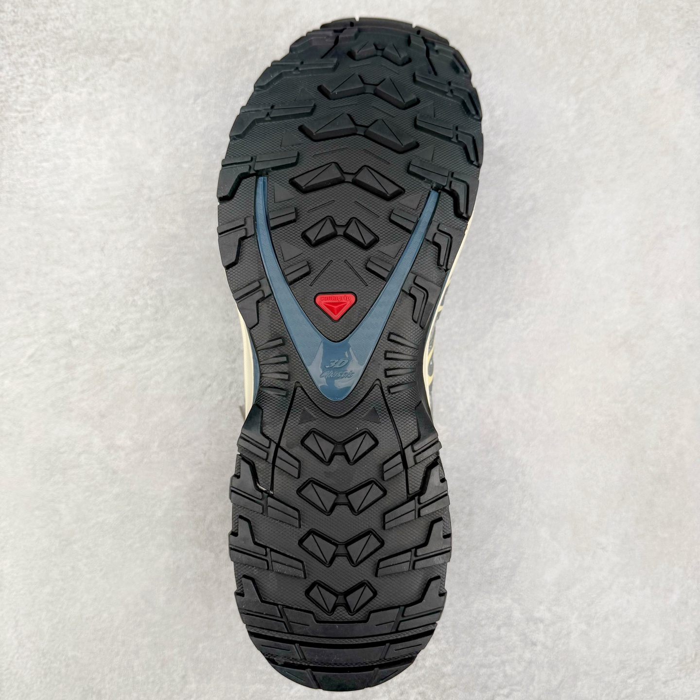 图片[9]-＃HP纯原 SALOMON XA Pro 3D ADV 萨洛蒙潮流越野机能户外功能鞋 虎扑平台特供订单 耗时半年巨作 全套原纸板楦头开发 原厂特供网布配套加持 确保原汁原味 完美呈现版型 原档数据独家私模五层组合大底 男女鞋同步官方开发至46.5 原装Ortholite轻量化鞋垫 中底布带钢印编号 原厂TPU锁扣 进口港宝加持 后跟自然饱满 还原公司包裹性 鞋面采用SENSIFT贴合技术 全方位贴合包裹脚型 鞋跟部鞋底牵引设计 提供强大的抓地性能 更适应野外崎岖不平的道路 其3D ADVANCED CHASSIS底盘 材料轻量大化 钉齿设计更具稳定性 防护性 鞋底易磨损区运用CONTAGRIP高耐磨材料 应对城市硬质路面长距离跑考验 尺码：36 36.5 37.5 38 38.5 39 40 40.5 41 42 42.5 43 44 44.5 45 46 46.5-选品中心