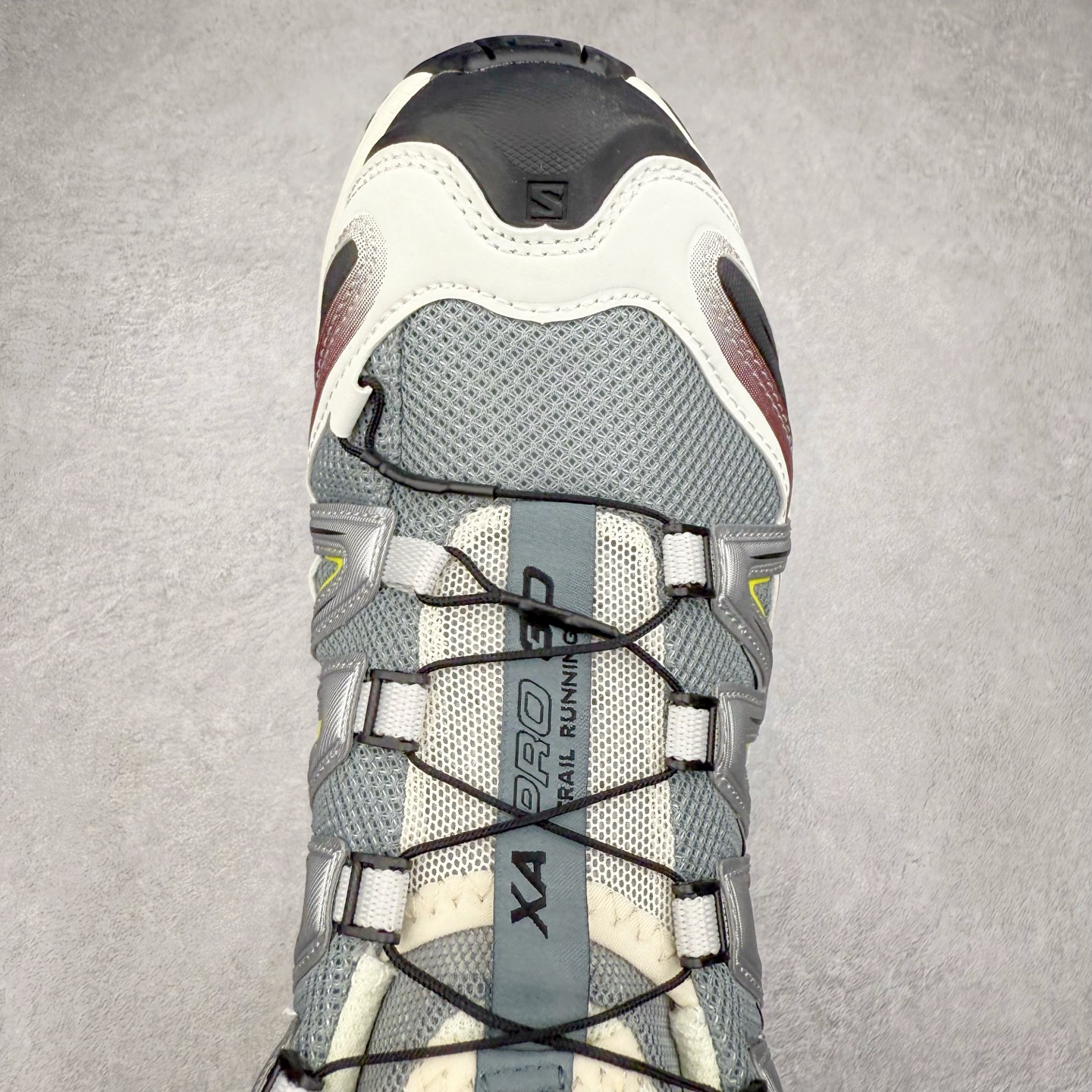 图片[4]-＃HP纯原 SALOMON XA Pro 3D ADV 萨洛蒙潮流越野机能户外功能鞋 虎扑平台特供订单 耗时半年巨作 全套原纸板楦头开发 原厂特供网布配套加持 确保原汁原味 完美呈现版型 原档数据独家私模五层组合大底 男女鞋同步官方开发至46.5 原装Ortholite轻量化鞋垫 中底布带钢印编号 原厂TPU锁扣 进口港宝加持 后跟自然饱满 还原公司包裹性 鞋面采用SENSIFT贴合技术 全方位贴合包裹脚型 鞋跟部鞋底牵引设计 提供强大的抓地性能 更适应野外崎岖不平的道路 其3D ADVANCED CHASSIS底盘 材料轻量大化 钉齿设计更具稳定性 防护性 鞋底易磨损区运用CONTAGRIP高耐磨材料 应对城市硬质路面长距离跑考验 尺码：36 36.5 37.5 38 38.5 39 40 40.5 41 42 42.5 43 44 44.5 45 46 46.5-选品中心