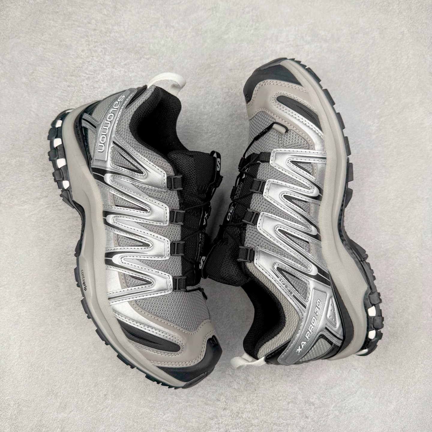 图片[3]-＃HP纯原 SALOMON XA Pro 3D ADV 萨洛蒙潮流越野机能户外功能鞋 虎扑平台特供订单 耗时半年巨作 全套原纸板楦头开发 原厂特供网布配套加持 确保原汁原味 完美呈现版型 原档数据独家私模五层组合大底 男女鞋同步官方开发至46.5 原装Ortholite轻量化鞋垫 中底布带钢印编号 原厂TPU锁扣 进口港宝加持 后跟自然饱满 还原公司包裹性 鞋面采用SENSIFT贴合技术 全方位贴合包裹脚型 鞋跟部鞋底牵引设计 提供强大的抓地性能 更适应野外崎岖不平的道路 其3D ADVANCED CHASSIS底盘 材料轻量大化 钉齿设计更具稳定性 防护性 鞋底易磨损区运用CONTAGRIP高耐磨材料 应对城市硬质路面长距离跑考验 尺码：36 36.5 37.5 38 38.5 39 40 40.5 41 42 42.5 43 44 44.5 45 46 46.5-选品中心