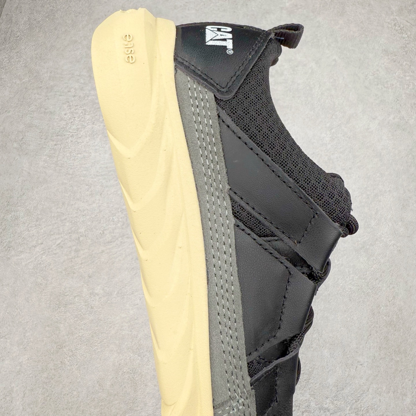 图片[6]-ECCO爱步老爹鞋男士夏季新款 飞织网面百搭潮流户外运动鞋 健步BIOM系列新款 全新的轻量发泡底材与直接注塑橡胶大底相结合 柔软舒适，轻量回弹，脚感更轻盈 鞋面采用GORE-TEX飞织网面与牛皮相结合 给你贴心透气呵护 自然律动科技 符合人体工学鞋楦 贴近足部天然形态 橡胶大底，抓地力强，具有良好的耐磨性 轻盈自如 适跑畅练 尺码：38 39 40 41 42 43 44 （皮鞋码）-选品中心