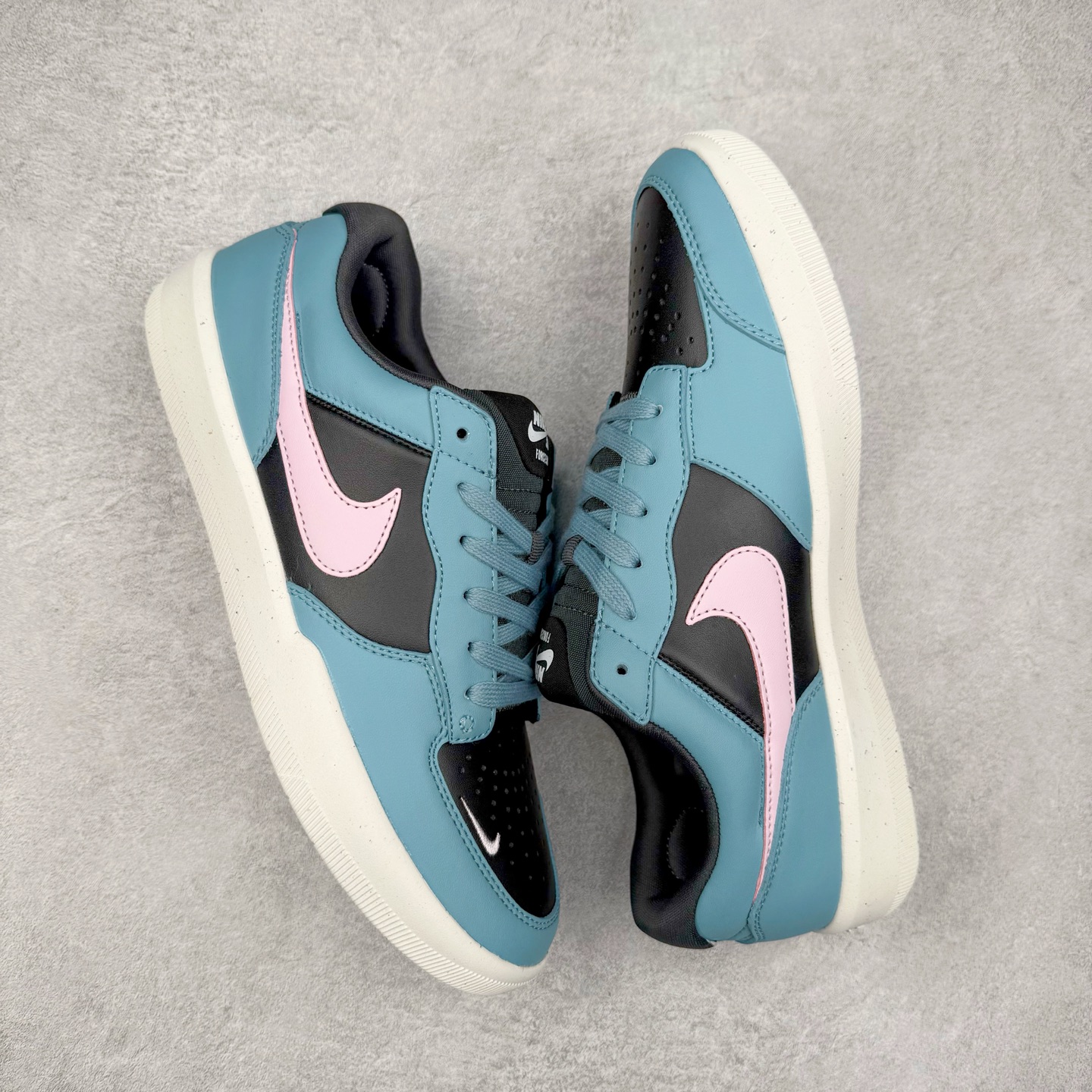 图片[3]-NK SB Force 58 空军58系列低帮休闲运动滑板板鞋 DV5476-400 鞋面由帆布和麂皮拼接 层次感丰富 搭配硫化外底 耐磨耐穿 鞋舌及中底后跟处饰有SB Logo 表明鞋款身份 采用包边设计 经久耐穿 硫化结构则有效提升灵活性 穿上这款全新推出的创意力作 助你耀动街头 尺码：36 36.5 37.5 38 38.5 39 40 40.5 41 42 42.5 43 44 45-选品中心