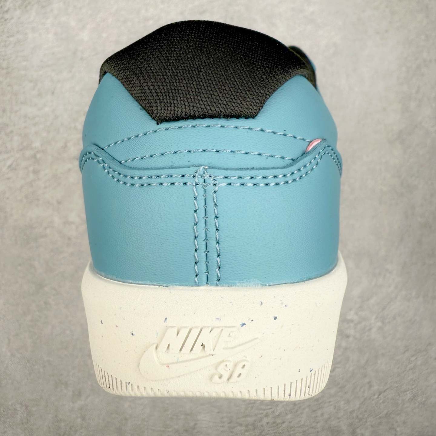 图片[8]-NK SB Force 58 空军58系列低帮休闲运动滑板板鞋 DV5476-400 鞋面由帆布和麂皮拼接 层次感丰富 搭配硫化外底 耐磨耐穿 鞋舌及中底后跟处饰有SB Logo 表明鞋款身份 采用包边设计 经久耐穿 硫化结构则有效提升灵活性 穿上这款全新推出的创意力作 助你耀动街头 尺码：36 36.5 37.5 38 38.5 39 40 40.5 41 42 42.5 43 44 45-选品中心