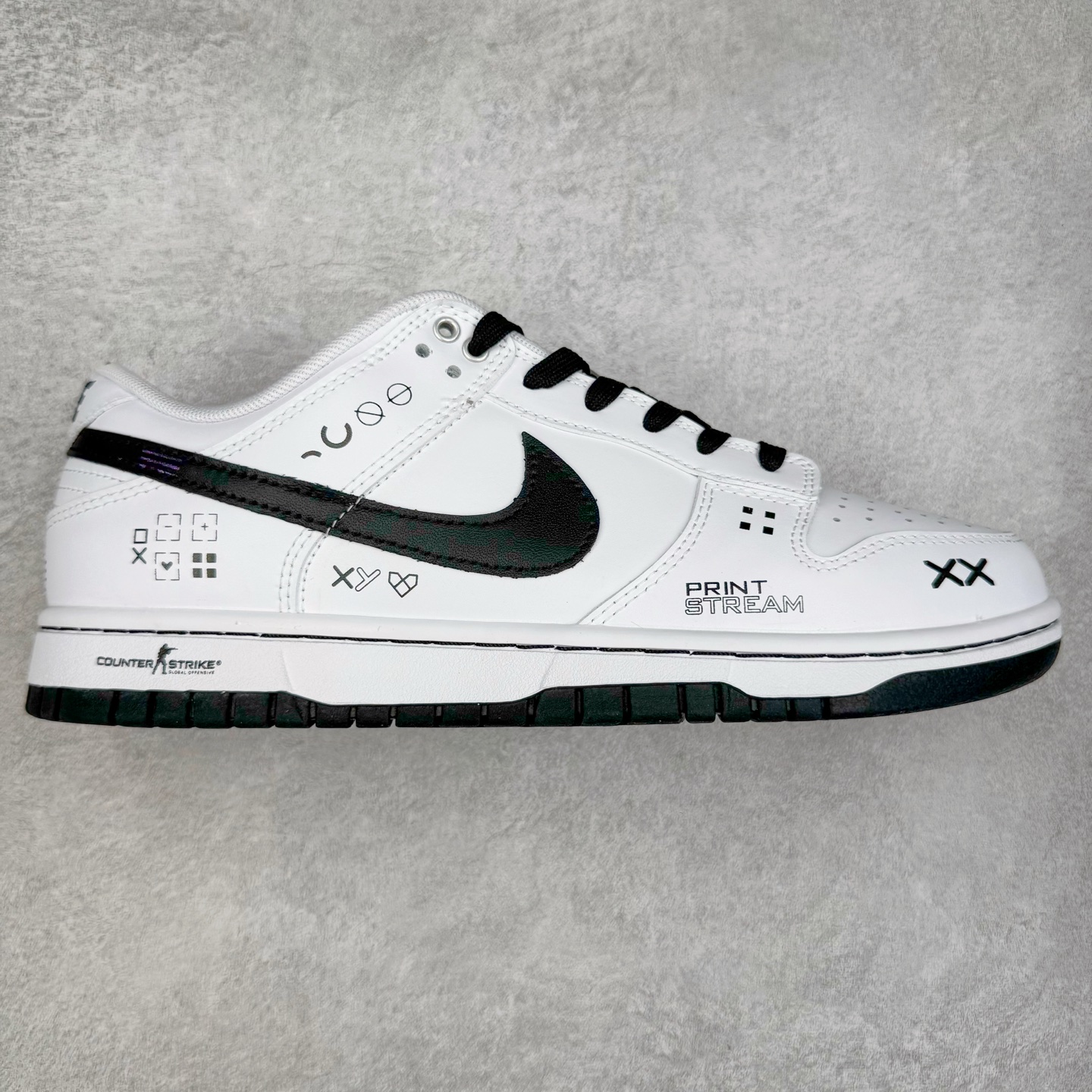 ＃YC纯原 NK Dunk Low 摩卡慕斯 WG0212-014 当清晨的杏仁奶白，温柔覆盖经典轮廓。侧翼Swoosh摩卡慕斯色如倾泻的暖阳，将醇厚风韵悄然诉说。步履之间，踏着的是微醺的甜蜜时光。后跟轻缀的\\\”MOCHA\\\”，是此刻柔软的署名，暖意先行，步调至雅。用温柔的色调革命，轻松驾驭高级松弛感。定制系列天花板 无原鞋不开发 全系列得物原鞋一比一校对开发 配色持续更新中 终端对接 优势输出 全套原厂楦头原纸板数据档案倾力打造 原汁原味莞产 极致还原 圈内最强针车工艺 高端零售指定版 广东原厂配套原盒原标 鞋盒分三个尺码段 原厂冲刀 超高清洁度 全鞋零毛边皮料切割 采用原厂百宏鞋带以及原厂百宏织唛舌标 内标可供原厂几率过验 进口原装条纹中底布 四线拉帮白色点胶 原厂拉帮手法遵循公司 原厂电绣 极致还原 尺码：36 36.5 37.5 38 38.5 39 40 40.5 41 42 42.5 43 44 44.5 45 46-选品中心