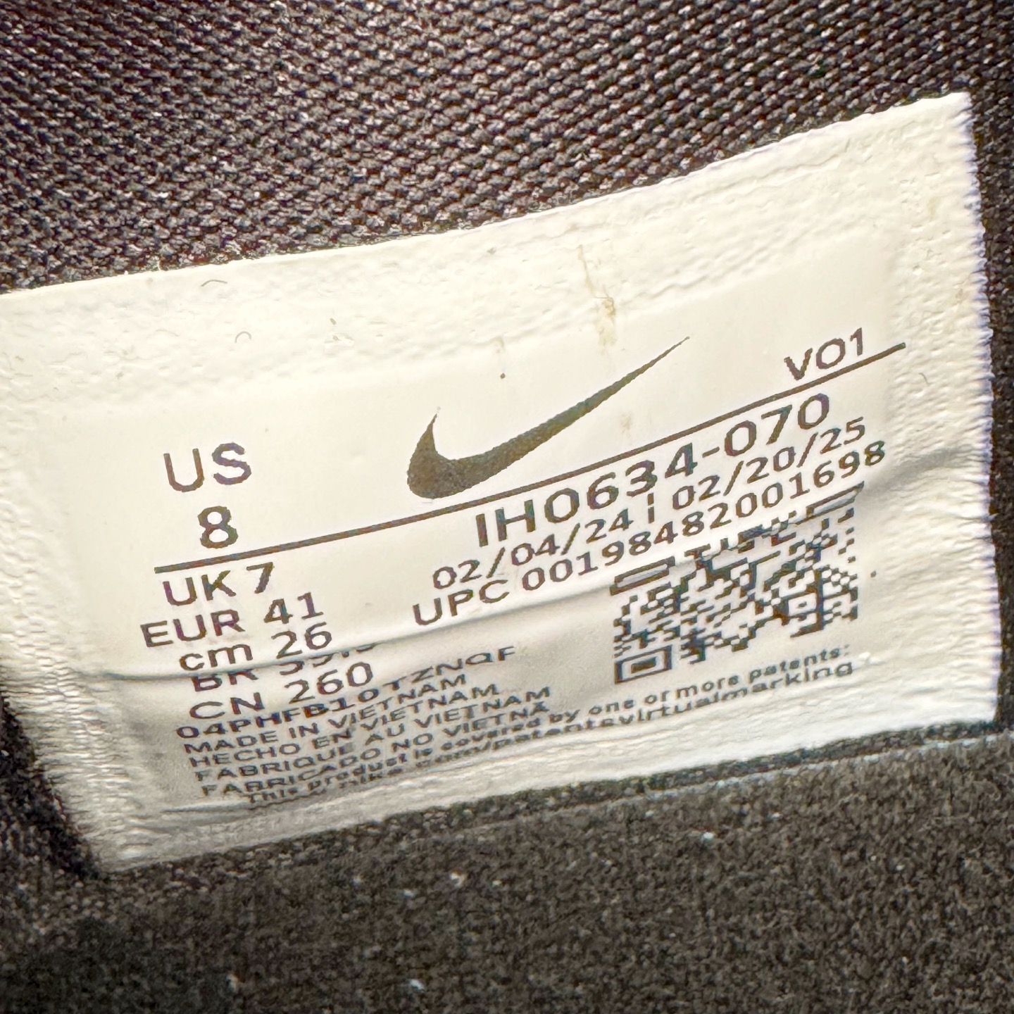 图片[12]-＃K版纯原 NK Hyperdunk HD2017 Low EP 实战篮球鞋 黑金 IH0634-070 实战神鞋 绝迹单品 圈内高端零售大神实体冲Z唯一指定的渠道版本 目前可过各类鉴定或无法鉴定 能操作的私聊 非PT本地产物 品控细节要求做到极致完美 材料细节质感百分百区别市面任意代号纯原版本 不惧任何对比 市场独一档的产物 实体冲Z标准严格把控 每一处细节分毫不差 原汁原味公司货的味道 尺码：39 40 40.5 41 42 42.5 43 44 44.5 45 46 47.5\\r-选品中心