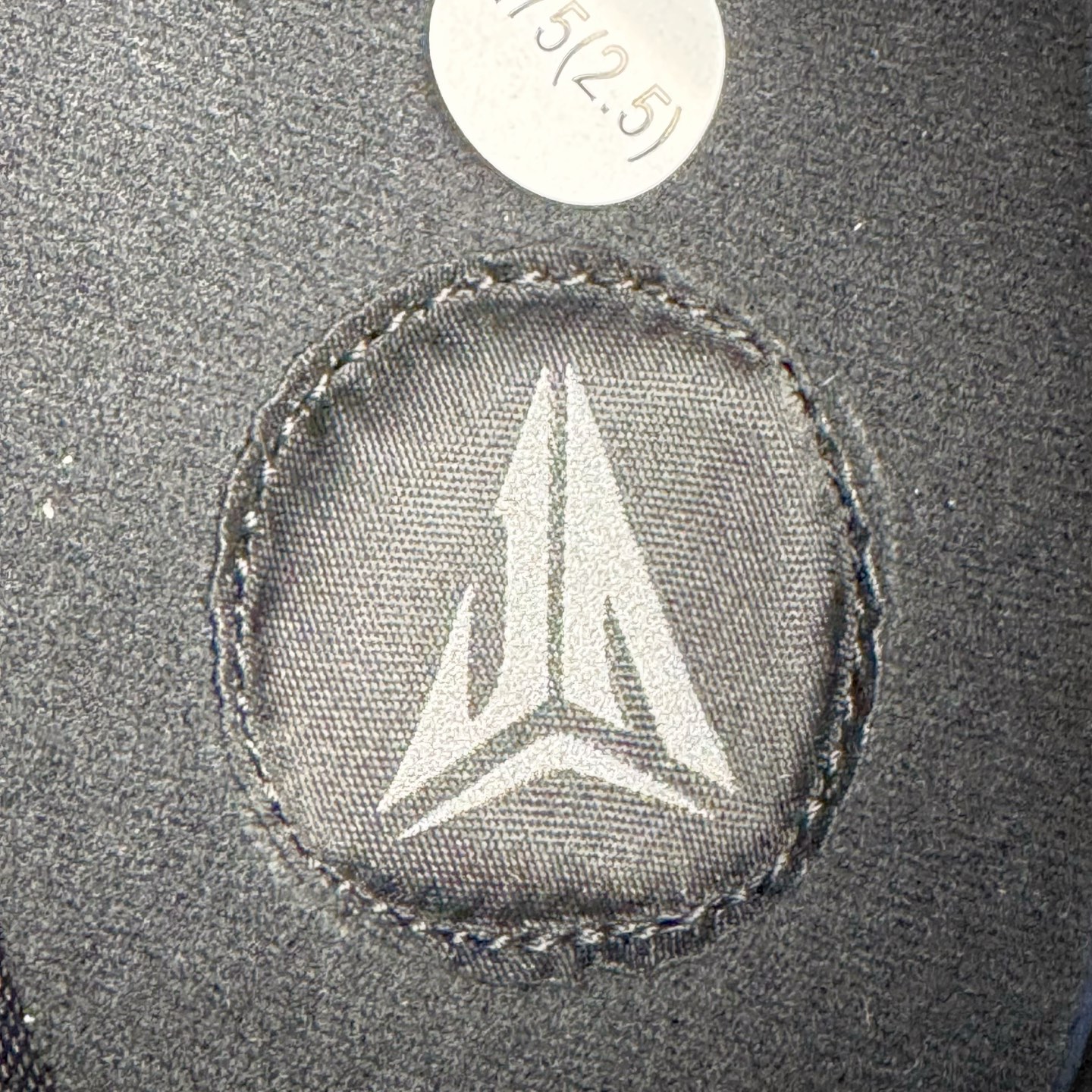 图片[21]-＃灭世/Max Swarovski/施华洛世奇 x NK Ja 2 Scratch EP 莫兰特二代柔软舒适防滑耐磨透气支撑轻便 低帮篮球鞋 联名黑色 IB3860-001 2024『压轴』后卫实战旗舰 圣枪腰王 重磅革新登场🌪 🔝历时5个月！全力打造 科比➕欧文系列 综合体 ！Pt实战体验天花板上限 再度提高🔝 ✅【顶配缓震】独家革新搭载 前掌5mm TURBO气垫 兼具贴地与缓震！（正品仅长方形小气垫）➕后掌大马蹄14mm厚 气垫 提高后掌缓震极限 （正品后掌无气垫） ✅【顶级抗扭】 搭载硬度65HC 发泡中底框架 ➕高强度中足抗扭片 革新升级 赛事级抗扭水平！独此一家 ✅【顶级支撑】鞋身侧向包裹 双层补强层 200斤以上选手 也可驾驭（正品仅一层）对比市场货品偷工减料 不可同日而语！ ✅气垫气压上脚即可感受！后掌鞋垫掀开可见气垫轮廓（谨防窜货） 鞋底止滑配方 无需磨合 原地起飞🛫 NK年度后卫旗舰 独家革新升级 『口碑源自专业 实力来源于专注』 真灭世纯原 切勿被市场仿冒吊牌挂羊头卖狗肉 尺码：39-46 正码正拍-选品中心