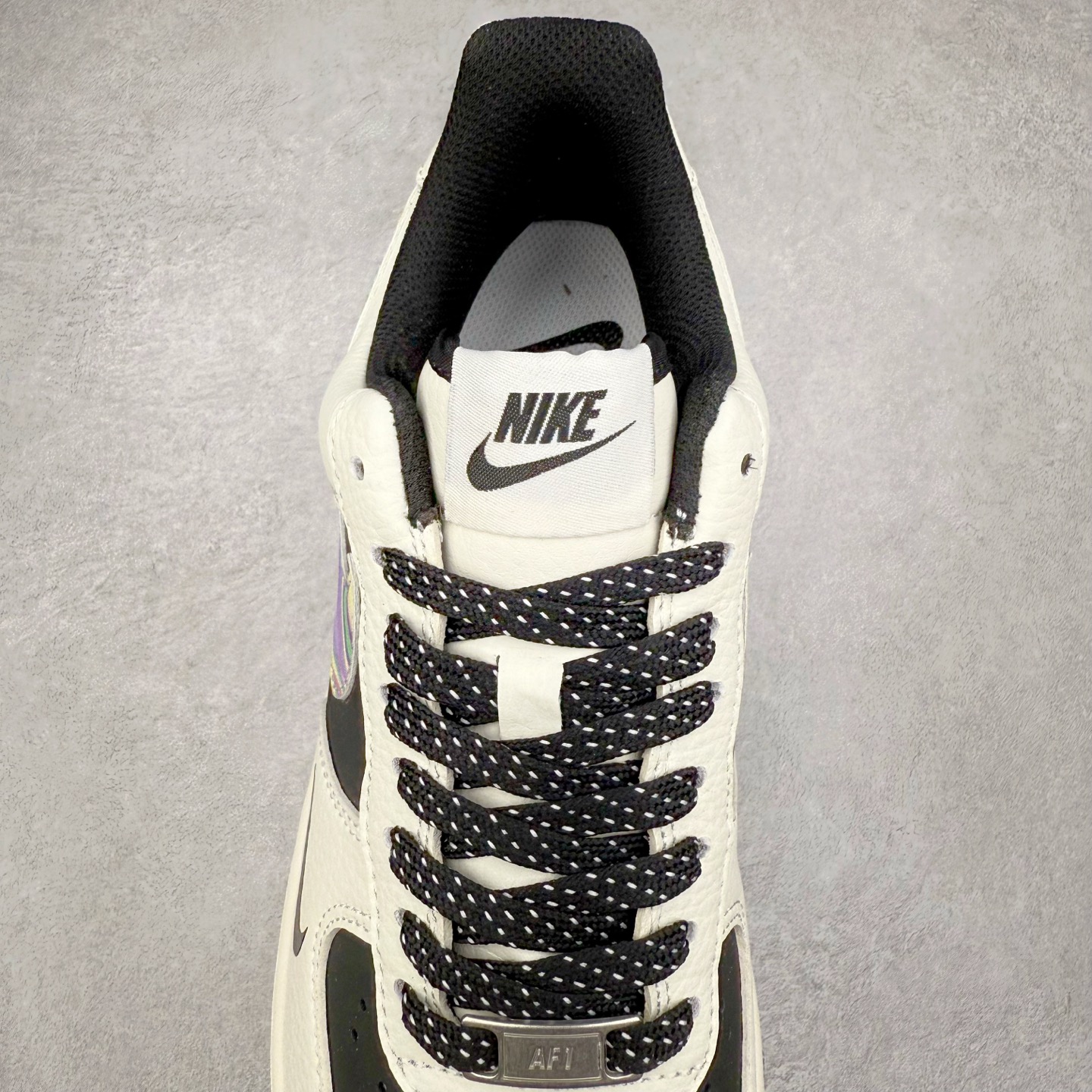 图片[5]-NK Air Force 1´07 Low 空军一号低帮百搭休闲运动板鞋 LW9279-011 柔软、弹性十足的缓震性能和出色的中底设计 横跨复古与现代的外型结合 造就出风靡全球 三十多年的Force 1 直到今天还深受青睐 实拍调校N版已经零色差零失真 百分百还原实物色彩所见即所得 不存在货不对板色差等低级问题 选购参考实物拍摄 不混卖不参货 只用心做好货严格选品 承诺混一赔十 尺码：36 36.5 37.5 38 38.5 39 40 40.5 41 42 42.5 43 44 44.5 45-选品中心