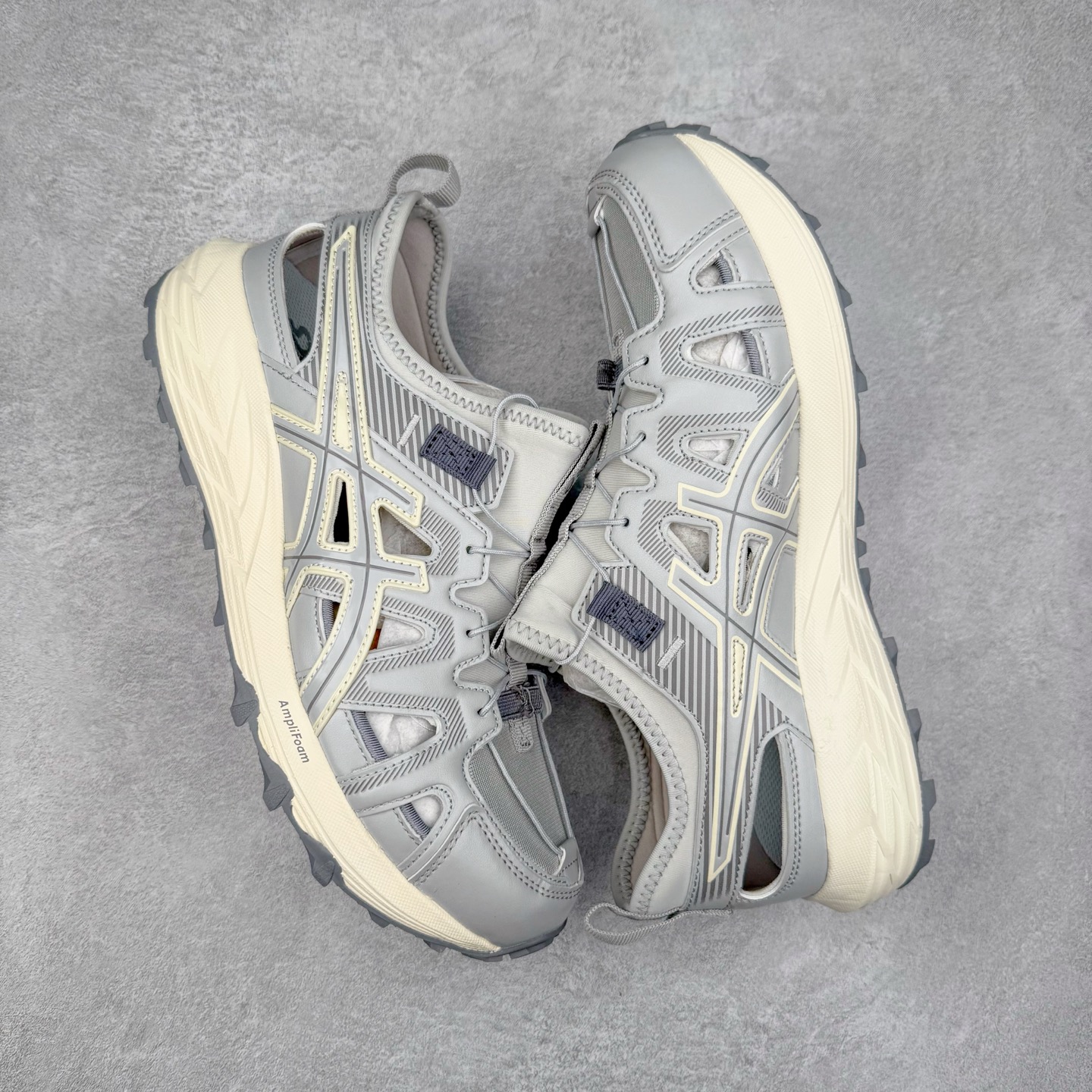 图片[3]-Asics Gel-Sonoma SE 亚瑟士溯溪鞋涉水鞋洞洞鞋 舒适日常休闲百搭防滑低帮户外徒步舒适随行跑步鞋 无界 路更远 今夏必备 颠覆认知 包裹性超强 脚感非常之舒适 侧面镂空设计 透气性极佳 让微风灌入足底 为沸腾夏日注入清爽能量防滑效果也不错 颜值与性能兼备 各平台实体疯狂种草首选 尺码：36 37.5 38 39 40 40.5 41.5 42 42.5 43.5 44 45 46-选品中心