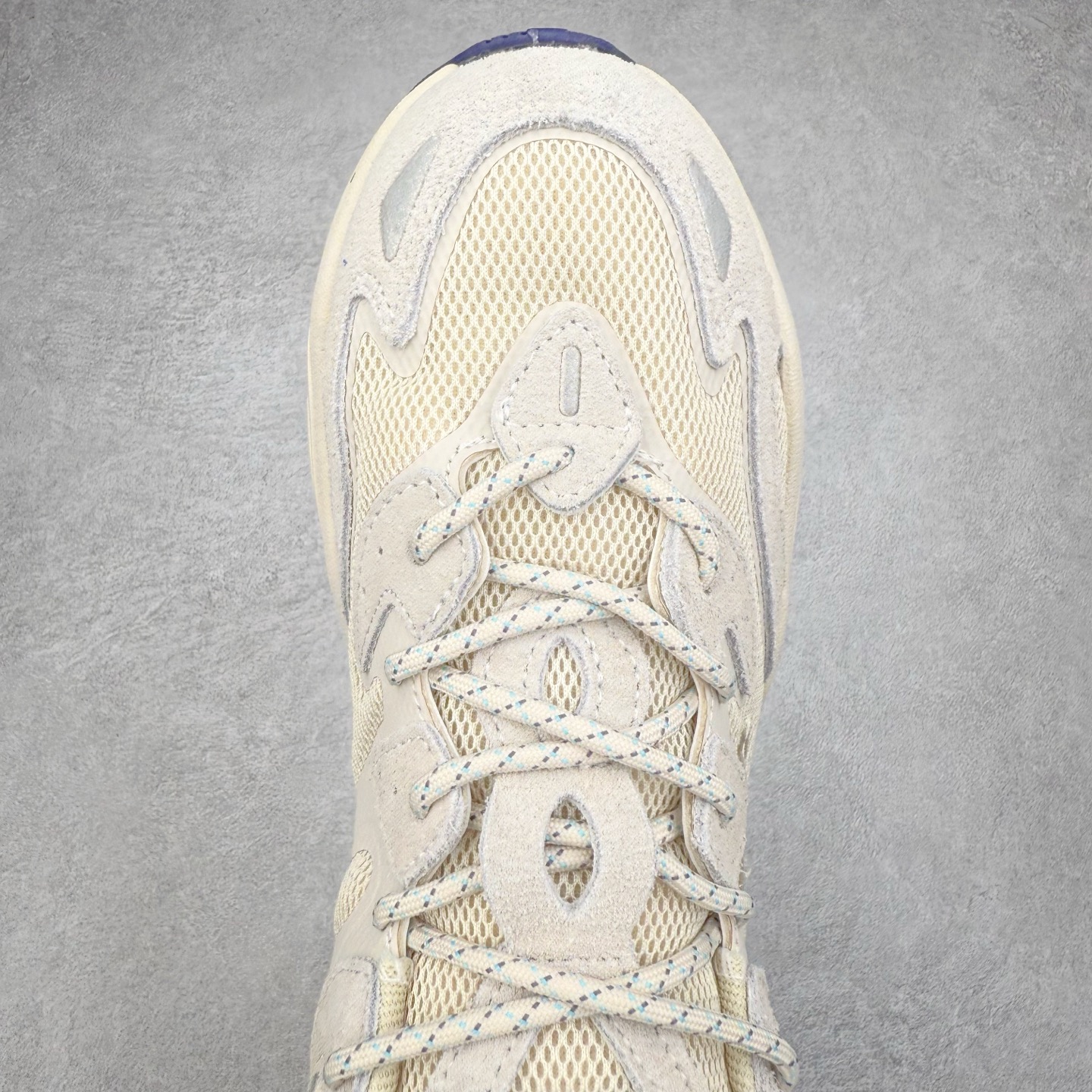 图片[4]-FILA SKIIPPER 斐乐火星2.0减震防滑网面老爹鞋 复古风重现 原鞋开版定制 正品同步鞋材 皮革拼接麂皮 搭配透气网布 主打复古潮流 白粉紫撞色设计 视觉冲击十足 超厚EVA软底设计 轻量舒适脚感 附带内增高效果 妥妥仙女款 完美上脚体验 女神必入单品 强烈推荐 尺码：35.5 36 36.5 37.5 38 38.5 39 40 40.5 41 42 42.5 43 44 44.5 45 45.5-选品中心