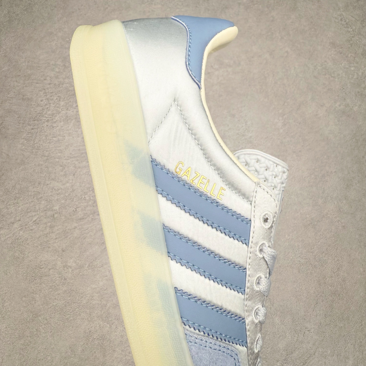 图片[6]-AD Gazelle Indoor Trainers 羚羊内训系列低帮复古百搭休闲运动德训风板鞋 JI2711 90年代经典的复刻版！自60年代以足球训练鞋面世以来,Gazelle就以其经典设计席卷全球。1991年版本的复刻,再造经典Gazelle。采用皮革打造,搭配浊色细节,让这款经典更加简约。尺码：36 36⅔ 37⅓ 38 38⅔ 39⅓ 40 40⅔ 41⅓ 42 42⅔ 43⅓ 44⅓ 44⅔ 45-选品中心