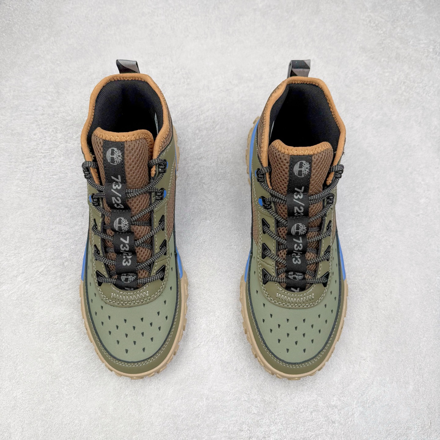 图片[2]-Timberland Greenstride Motion 6 添柏岚防滑耐磨低帮户外功能鞋 简约大方的造型设计，给人以随性休闲的时尚格调，穿着舒适轻便，运动灵活自如，满足日常个性穿搭。Timberland户外品牌最早成立于1918年的美国波士顿，它的成功故事就从第一双防水皮靴Yellow Boots开始。这双具备完全防水机能的靴子瞬间广受好评，他那独创又不失古典的款式，以及大胆使用黄色的崭新风格，吸引了广大消费者的目光。现今仍不改其原有风貌的这双黄靴，就是火遍全球的“大黄靴”。Timberland的高端工艺、实穿耐用等特点让他拥有绝对鞋界地位。尺码：40 41 41.5 42 43 43.5 44 44.5 45 45.5 46-选品中心