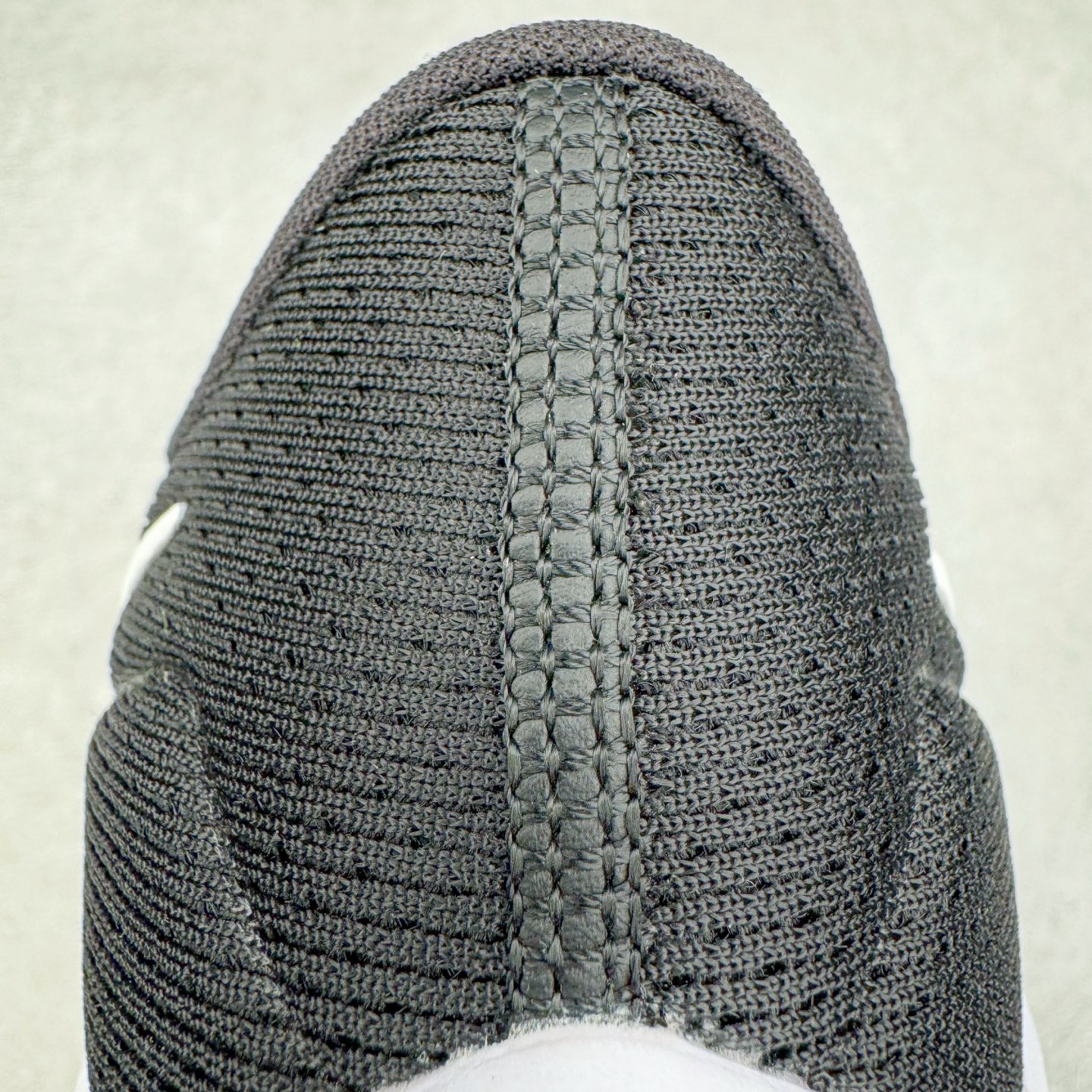 图片[17]-＃TG纯原 NK Pegasus 38 飞马38舒适低帮马拉松跑步鞋 黑白 CW7356-002 泰光Zp特供批次 市面唯一支持实战的跑鞋 原档案数据原厂网纱 正确高频花纹 前后掌内置Zoom Air气垫 原装MD大底 脚感完美还原 原盒原配 QC检验、钢印 俱全 原底科技 同步原版 脚感堪比Boost 实拍调校N版已经零色差零失真 百分百还原实物色彩所见即所得 不存在货不对板色差等低级问题 选购参考实物拍摄 不混卖不参货 只用心做好货严格选品 承诺混一赔十 尺码：36 36.5 37.5 38 38.5 39 40 40.5 41 42 42.5 43 44 44.5 45-选品中心