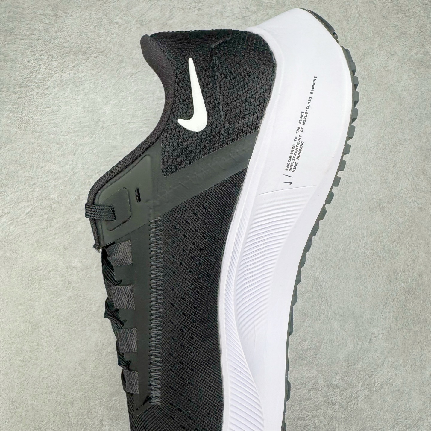 图片[7]-＃TG纯原 NK Pegasus 38 飞马38舒适低帮马拉松跑步鞋 黑白 CW7356-002 泰光Zp特供批次 市面唯一支持实战的跑鞋 原档案数据原厂网纱 正确高频花纹 前后掌内置Zoom Air气垫 原装MD大底 脚感完美还原 原盒原配 QC检验、钢印 俱全 原底科技 同步原版 脚感堪比Boost 实拍调校N版已经零色差零失真 百分百还原实物色彩所见即所得 不存在货不对板色差等低级问题 选购参考实物拍摄 不混卖不参货 只用心做好货严格选品 承诺混一赔十 尺码：36 36.5 37.5 38 38.5 39 40 40.5 41 42 42.5 43 44 44.5 45-选品中心