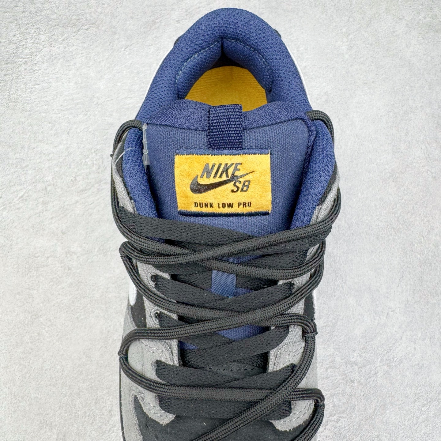 图片[5]-＃F版 NK SB Dunk Low 解构绑带 DX6775-400 性价比王者 极限压缩利润空间 超乎所想的高性价比 用料绝不含糊 原盒原配 正确耐磨橡胶大底 超高清洁度 全鞋零毛边皮料切割 全套原楦原模倾力打造完美版型 尺码：36 36.5 37.5 38 38.5 39 40 40.5 41 42 42.5 43 44 44.5 45 46 47.5-选品中心