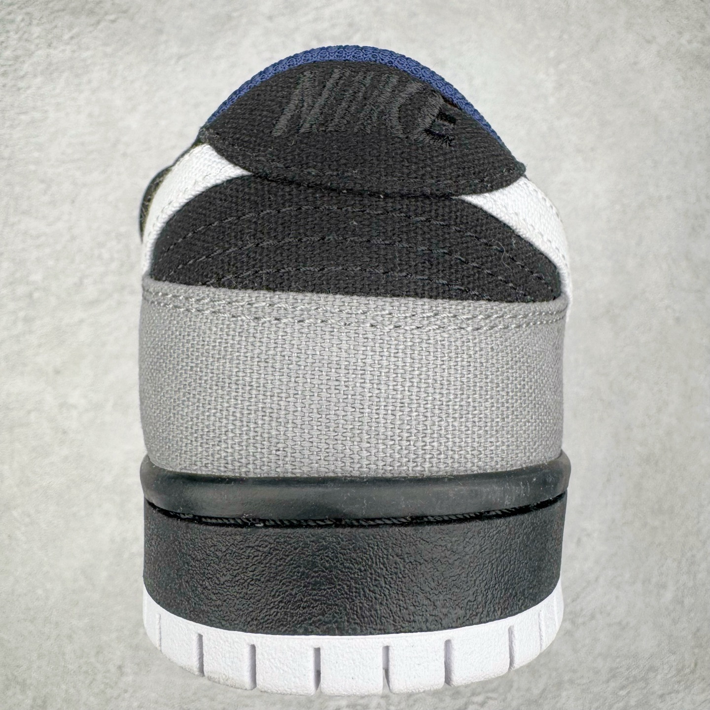 图片[8]-＃F版 NK SB Dunk Low 解构绑带 DX6775-400 性价比王者 极限压缩利润空间 超乎所想的高性价比 用料绝不含糊 原盒原配 正确耐磨橡胶大底 超高清洁度 全鞋零毛边皮料切割 全套原楦原模倾力打造完美版型 尺码：36 36.5 37.5 38 38.5 39 40 40.5 41 42 42.5 43 44 44.5 45 46 47.5-选品中心