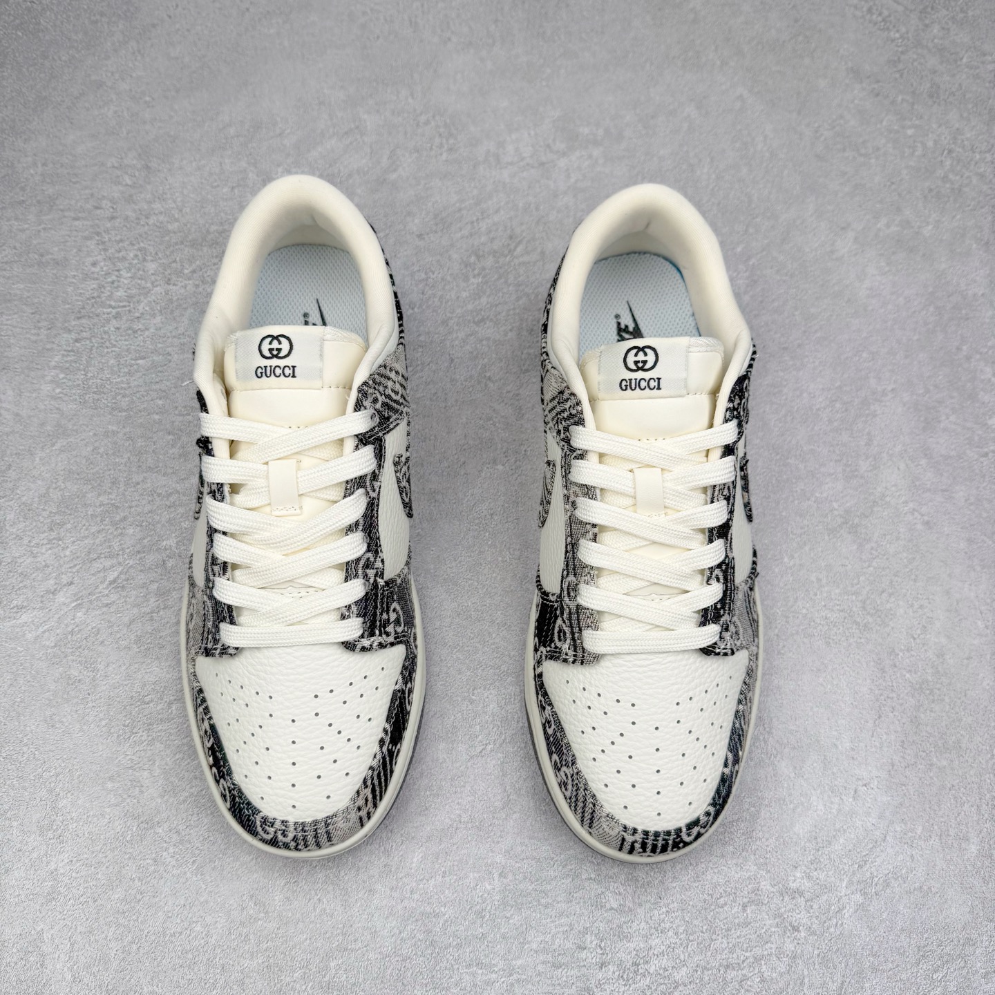 图片[2]-NK Dunk Low 定制配色 SC9207-418 大厂出品 极力推荐 原装头层材料 独家版型蒸餾加工帶來的是更好的视觉和脚感体验大厂纯原品质出货 清洁度 电绣工艺 皮料切割干净无任何毛边 细节完美 实拍调校N版已经零色差零失真 百分百还原实物色彩所见即所得 不存在货不对板色差等低级问题 选购参考实物拍摄 不混卖不参货 只用心做好货严格选品 承诺混一赔十 尺码：36 36.5 37.5 38 38.5 39 40 40.5 41 42 42.5 43 44 44.5 45-选品中心