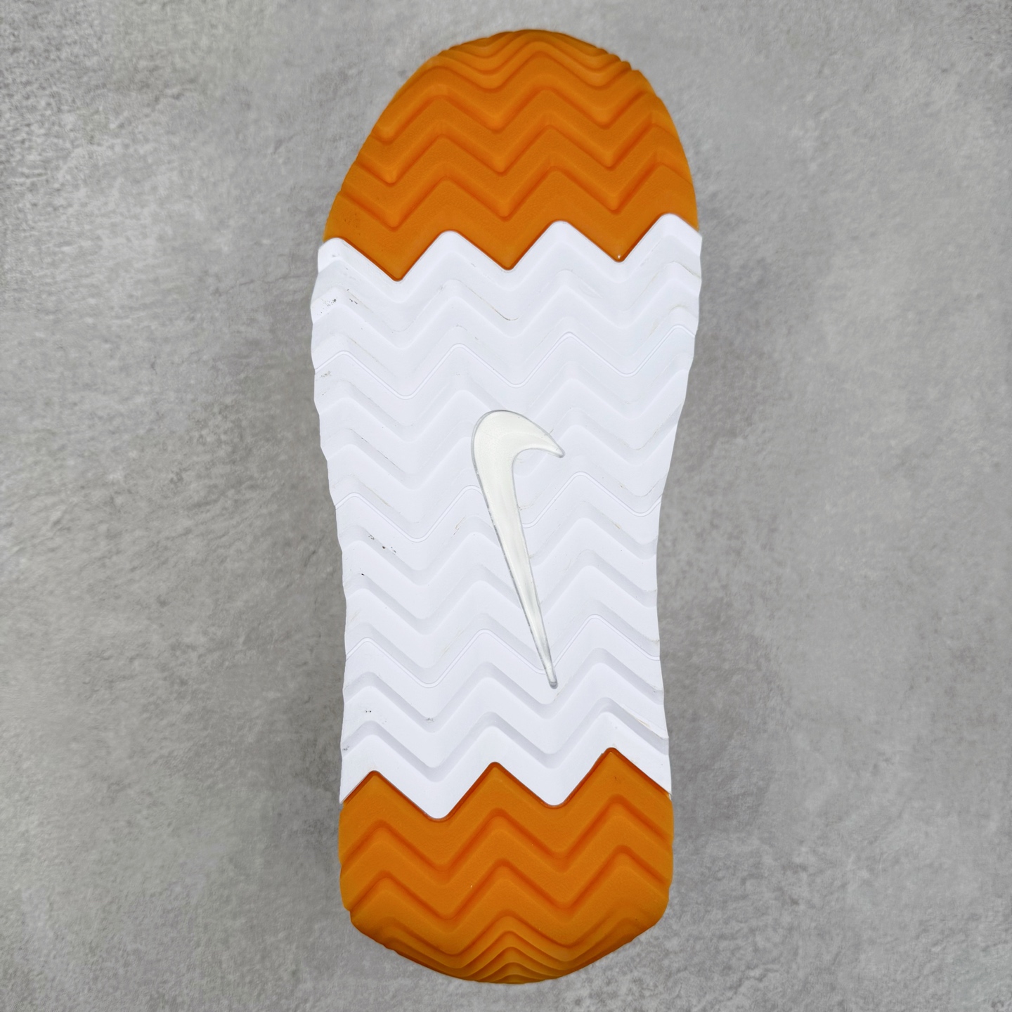 图片[9]-NK Pacific 华夫舒适百搭个性减震低帮生活休闲鞋 HM4771-401 秉承元年款经典风格 糅合防水鞋面设计 传统鞋带系统和覆面设计增强贴合感 提升耐久性 彰显经典风格 EVA 泡棉中底轻盈缓震 纯色橡胶外底搭配人字形底纹 缔造出色耐久性和多向抓地力 天猫订单本实体可操作原价款 尺码： 36 36.5 37 38 38.5 39 40 40.5 41 42 42.5 43 44 45-选品中心