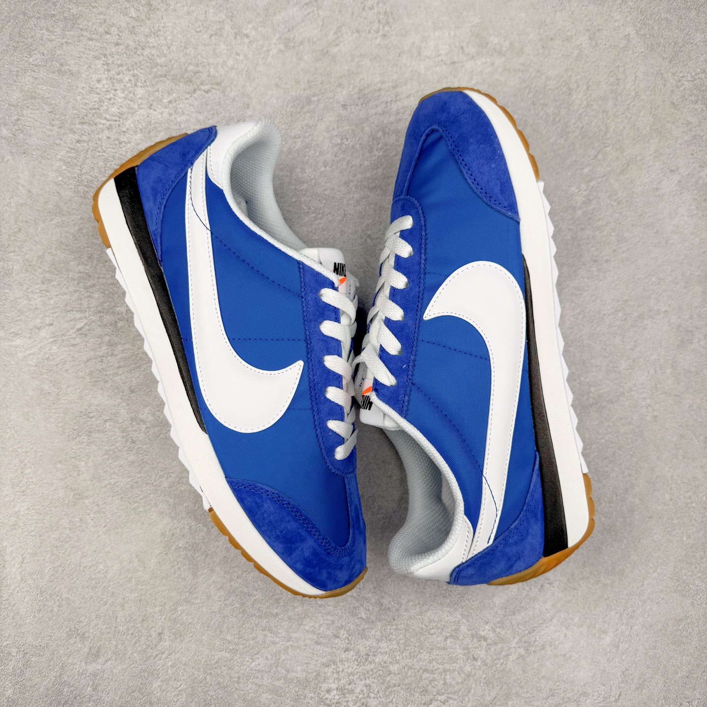 图片[3]-NK Pacific 华夫舒适百搭个性减震低帮生活休闲鞋 HM4771-104 秉承元年款经典风格 糅合防水鞋面设计 传统鞋带系统和覆面设计增强贴合感 提升耐久性 彰显经典风格 EVA 泡棉中底轻盈缓震 纯色橡胶外底搭配人字形底纹 缔造出色耐久性和多向抓地力 天猫订单本实体可操作原价款 尺码： 36 36.5 37 38 38.5 39 40 40.5 41 42 42.5 43 44 45-选品中心