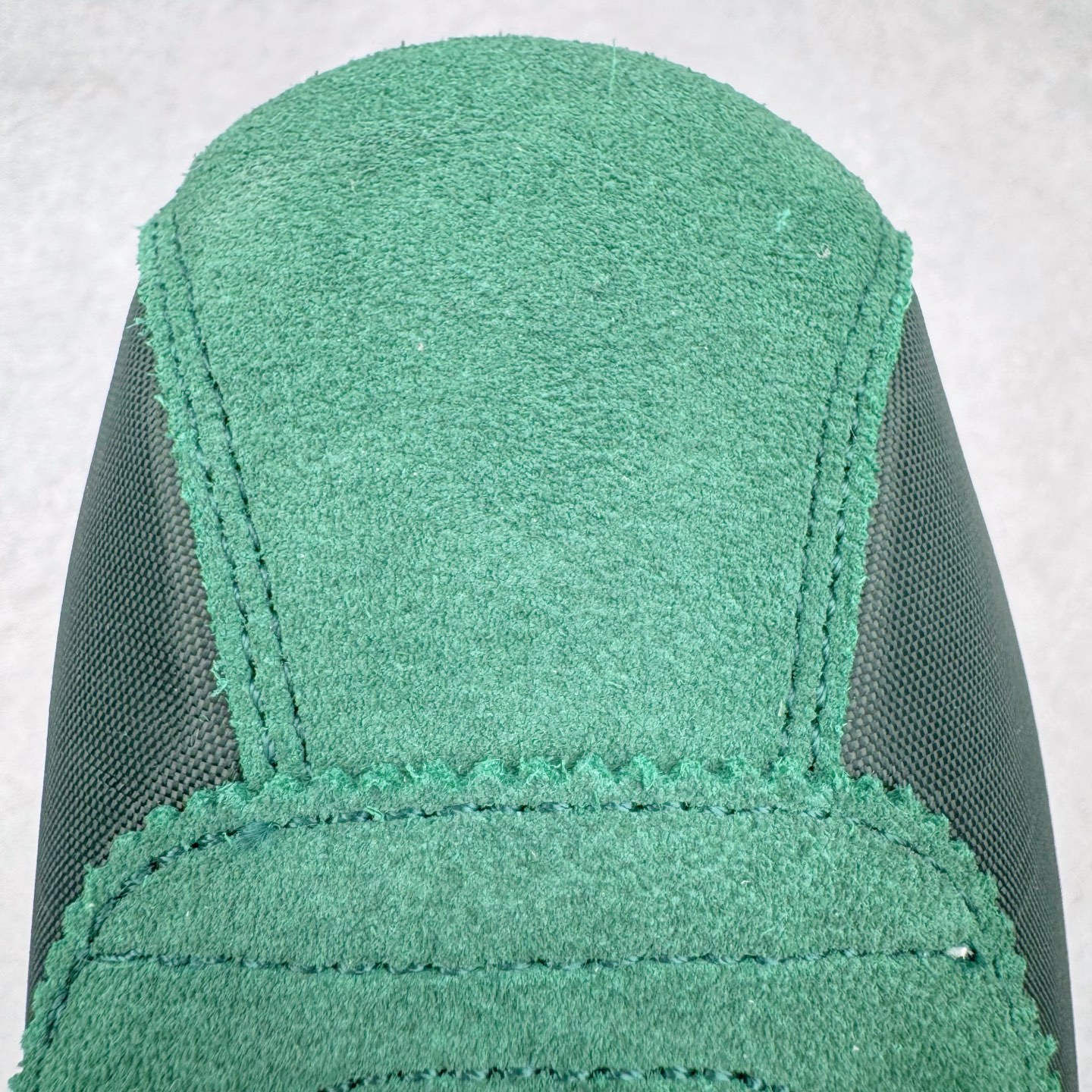 图片[15]-＃JC纯原 NK Classic Cortez Leather 阿甘复古初代皮革慢跑鞋 DZ2795-300 实体平台指令订单 全套原纸板楦头开发 原厂数据大底磨具 一比一鞋头弧度高度鞋身弧度 细节品控鞋型随意对比 正确烫金高频细节 公司级标准检验QC 区分市面一切版本 完美复刻阿甘复古鞋型 尺码：35.5 36 36.5 37.5 38 38.5 39 40 40.5 41 42 42.5 43 44 45-选品中心