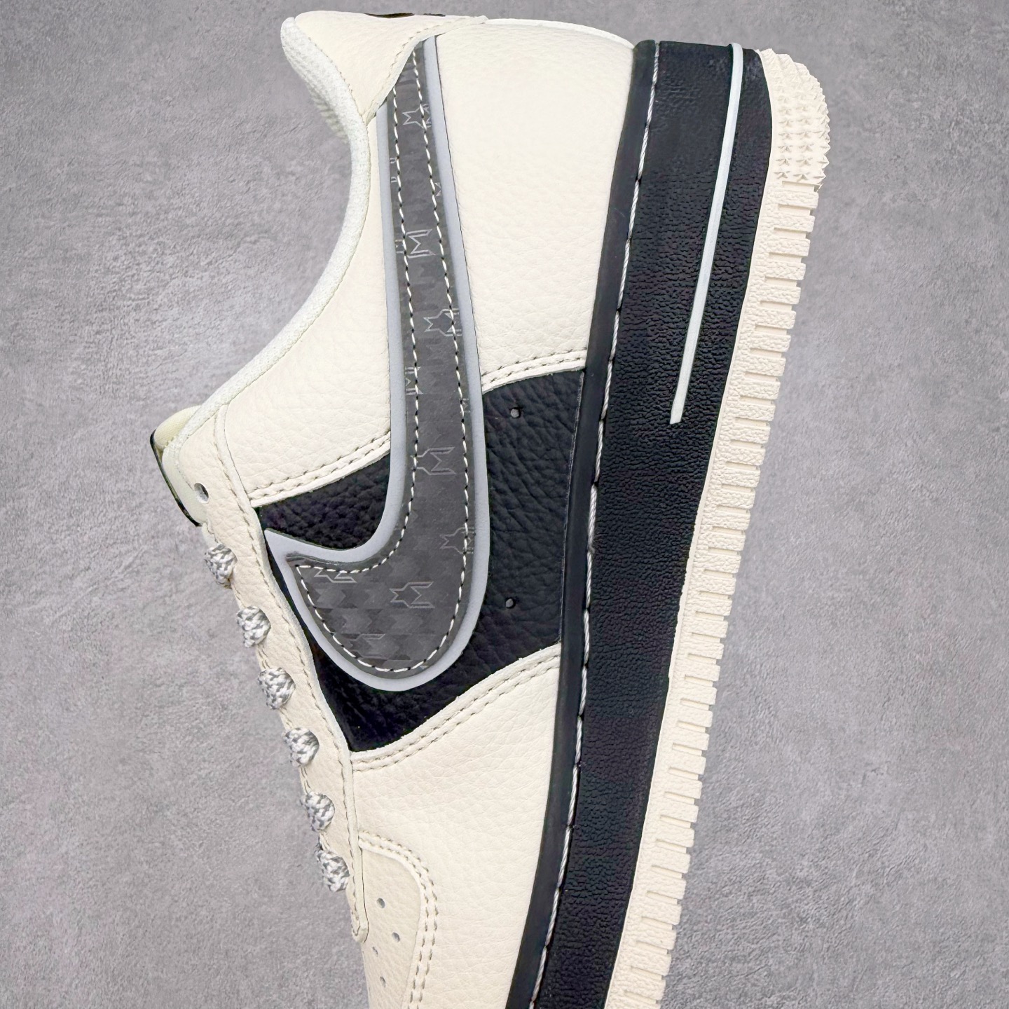 图片[7]-NK Air Force 1´07 Low 空军一号低帮百搭休闲运动板鞋 XX3168-206 柔软、弹性十足的缓震性能和出色的中底设计 横跨复古与现代的外型结合 造就出风靡全球 三十多年的Force 1 直到今天还深受青睐 实拍调校N版已经零色差零失真 百分百还原实物色彩所见即所得 不存在货不对板色差等低级问题 选购参考实物拍摄 不混卖不参货 只用心做好货严格选品 承诺混一赔十 尺码：36 36.5 37.5 38 38.5 39 40 40.5 41 42 42.5 43 44 44.5 45-选品中心