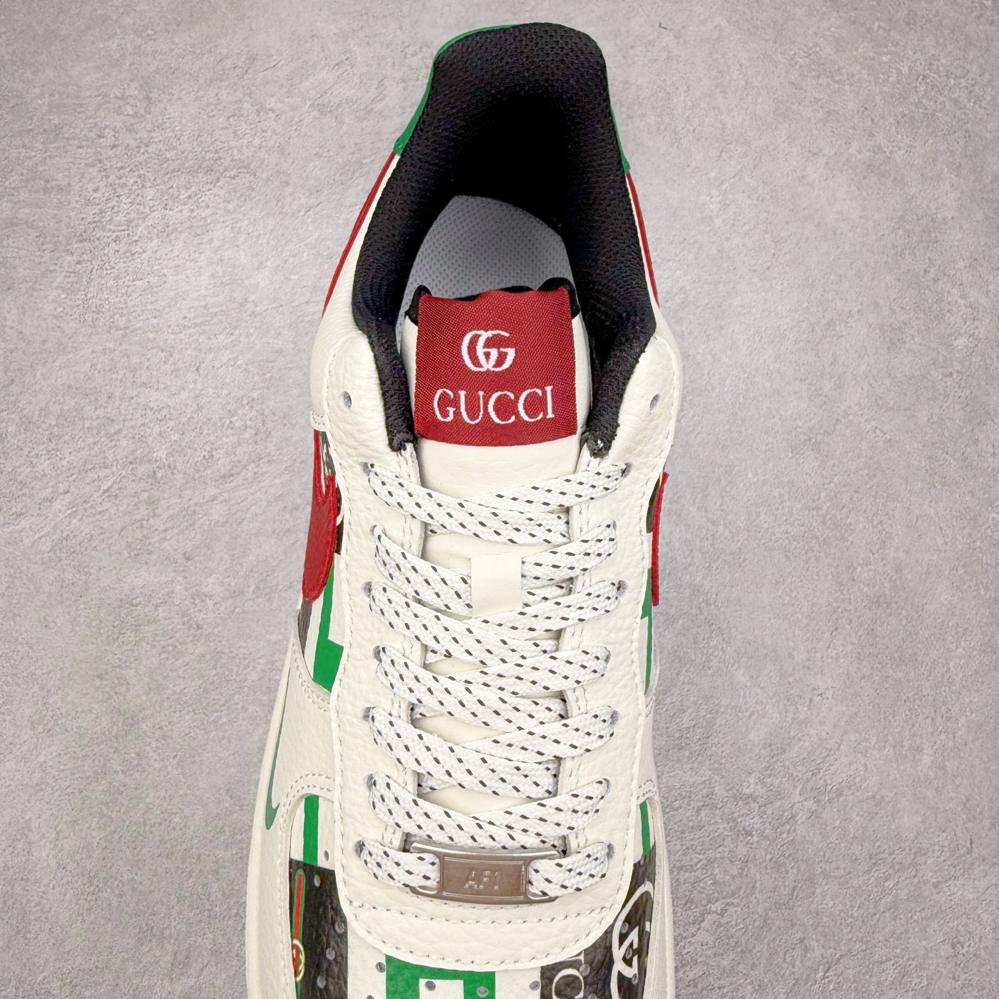 图片[5]-NK Air Force 1´07 Low 空军一号低帮百搭休闲运动板鞋 LW9279-012 柔软、弹性十足的缓震性能和出色的中底设计 横跨复古与现代的外型结合 造就出风靡全球 三十多年的Force 1 直到今天还深受青睐 实拍调校N版已经零色差零失真 百分百还原实物色彩所见即所得 不存在货不对板色差等低级问题 选购参考实物拍摄 不混卖不参货 只用心做好货严格选品 承诺混一赔十 尺码：36 36.5 37.5 38 38.5 39 40 40.5 41 42 42.5 43 44 44.5 45-选品中心