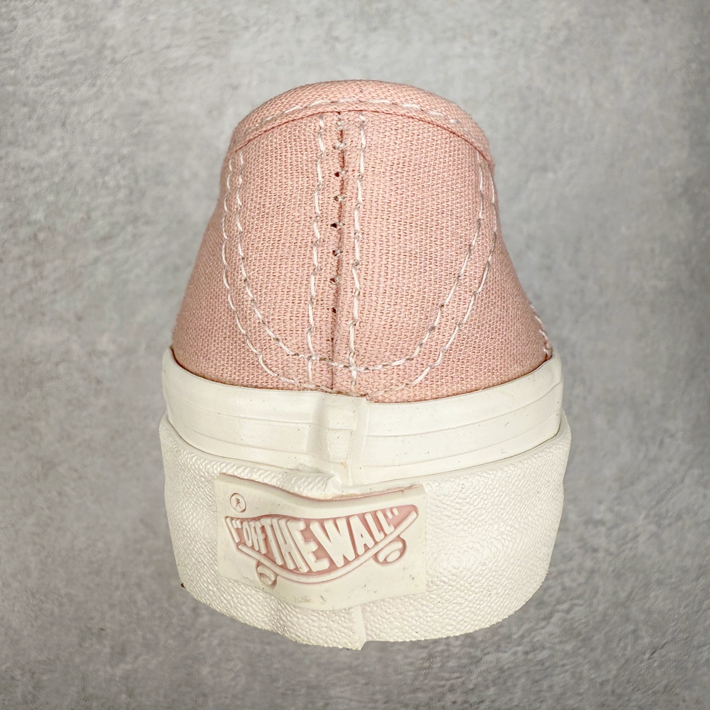 图片[8]-Vans Authentic 44 Premium 粉色 万斯官方 舒适简约时尚低帮帆布鞋 炎炎夏日配上一双粉色帆布鞋 打造复古街感 简约出型 货号：VN000D4YFBM 尺码：35 36 36.5 37 38 38.5 39 40 40.5 41 42 42.5 43 44-选品中心