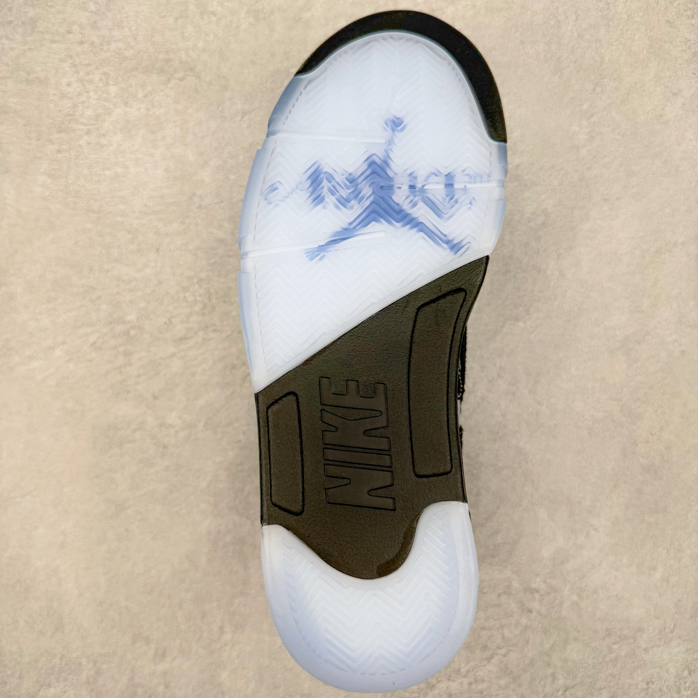 图片[9]-＃PK纯原 Awake NY x Air Jordan AJ5 联名黑蓝 DV4982-004 SZ原厂全套原楦原纸板磨具开发 原厂皮料加持 原厂港宝加持定型后跟R度完美 同源原厂电绣 飞人针数密度立体效果一致 原厂拉帮手法 原厂配置纸衬高频鞋盒 原厂指令配双鞋带 原厂TPU网格鞋带扣 超高鞋面清洁度 最高QC检验标准 控制溢胶瑕疵 到手可放心比对发售原鞋 上脚百分百充正驾驭 尺码：40 40.5 41 42 42.5 43 44 44.5 45 46 47.5-选品中心