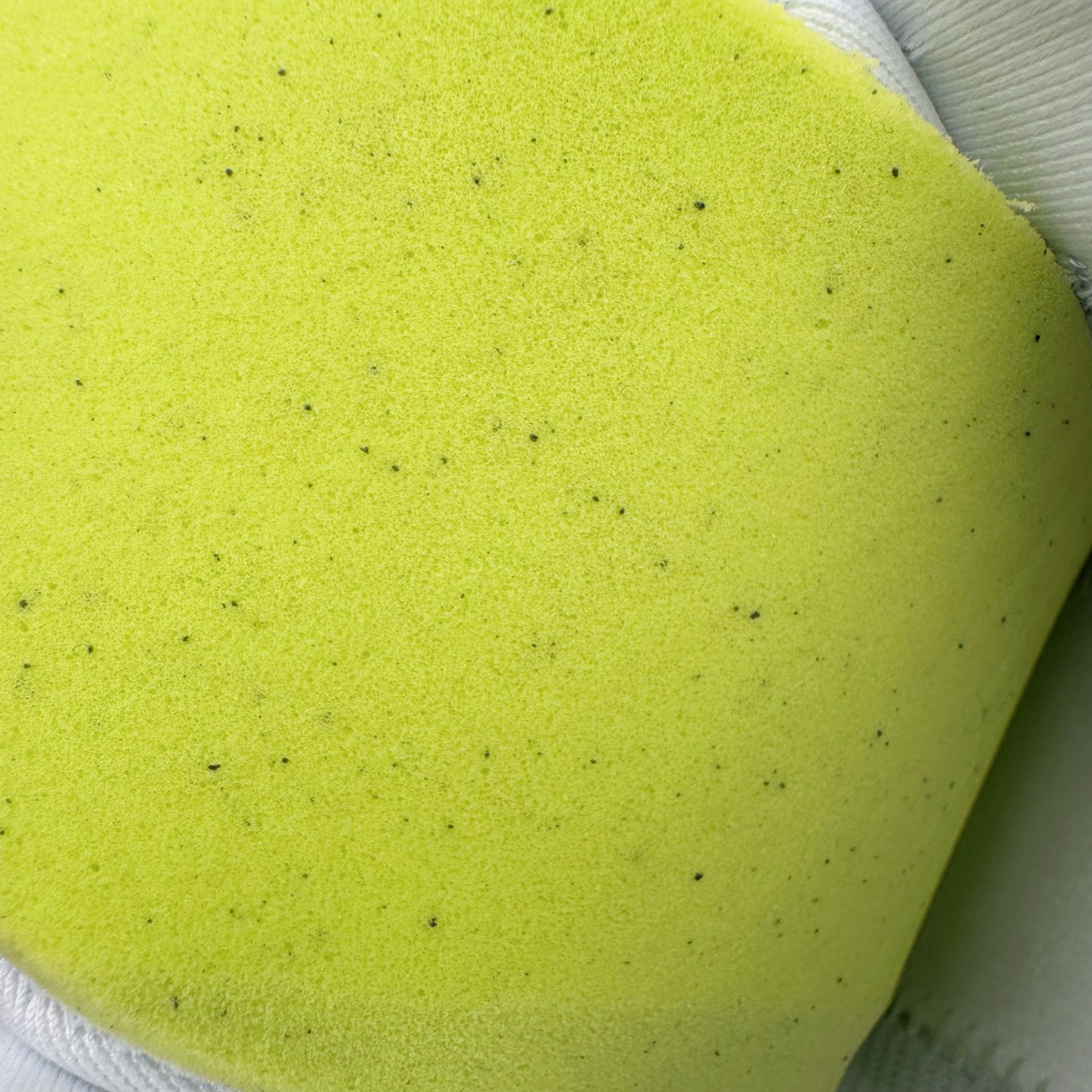 图片[16]-＃TG纯原 NK Quest 6 极致六代网面透气休闲跑步鞋 FD6033-100 简约高科技设计采用多层材料 为双足带来凉爽感受和稳固体验时尚鞋面搭配中足包覆设计 提供稳固贴合感 一层网眼布材质 在跑步期间为你带来轻盈透气性能 同时展现利落外观 加高叠层设计 为每一步带来柔软缓震性能 具备出色抓地力与耐穿着性 舒适感出众 货号：DD0204-301 尺码：36 36.5 37.5 38 38.5 39 40 40.5 41 42 42.5 43 44 44.5 45-选品中心