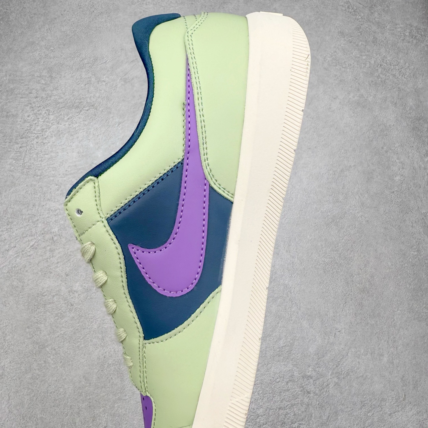 图片[7]-NK SB Force 58 空军58系列低帮休闲运动滑板板鞋 DV5476-300 鞋面由帆布和麂皮拼接 层次感丰富 搭配硫化外底 耐磨耐穿 鞋舌及中底后跟处饰有SB Logo 表明鞋款身份 采用包边设计 经久耐穿 硫化结构则有效提升灵活性 穿上这款全新推出的创意力作 助你耀动街头 尺码：36 36.5 37.5 38 38.5 39 40 40.5 41 42 42.5 43 44 45-选品中心